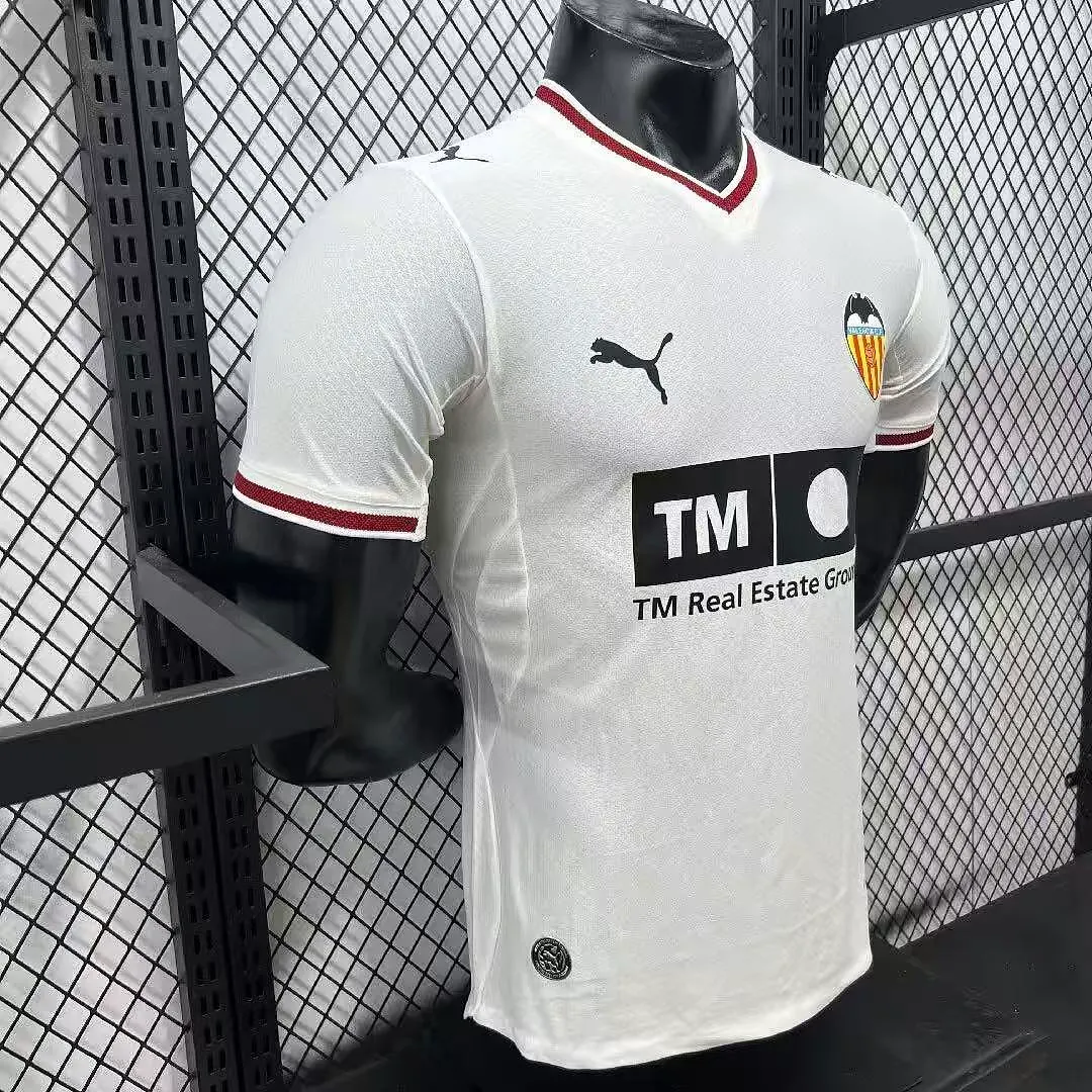 2026/2027 Oyuncu versiyonu Valencia İç saha Futbol forması 1:1 Tayland kalitesi - Görsel 3