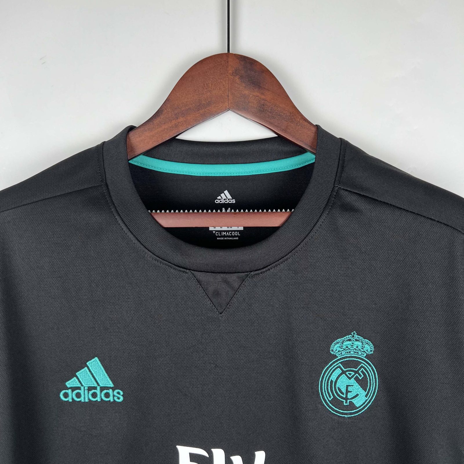 2017/2018 Retro Real Madrid Deplasman Futbol forması1:1 Tayland kalitesi - Görsel 4