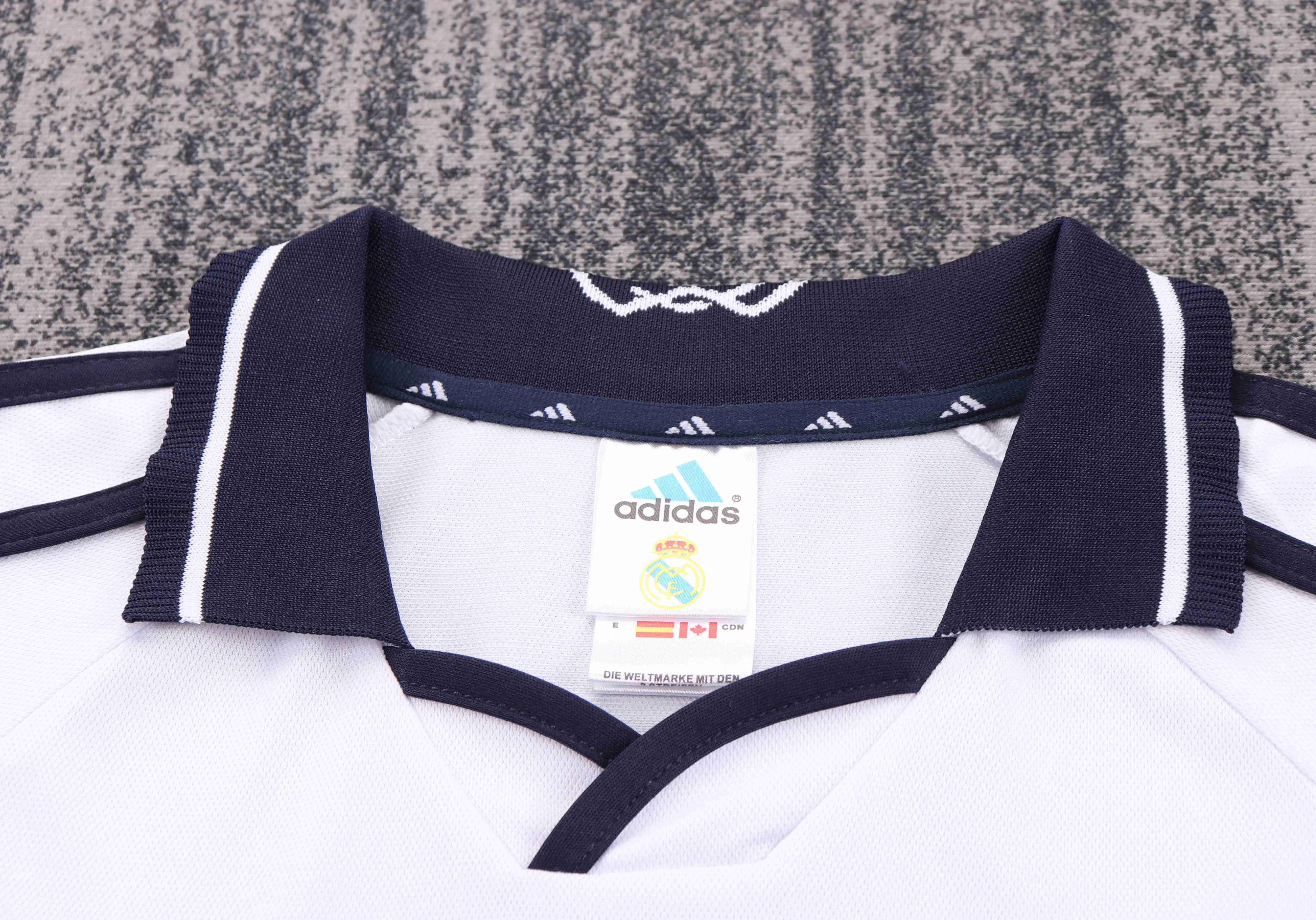 2000-2001 Retro Real Madrid Home Football Shirt 1:1 Thai Quality Kids Size - Image 3
