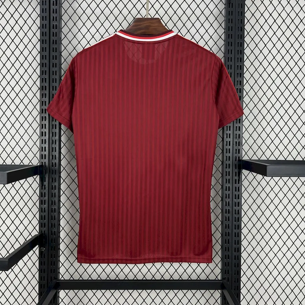 2025/2026 Bayern Munich Edición especial 01 Camiseta de fútbol Calidad tailandesa 1:1 - Imagen 2