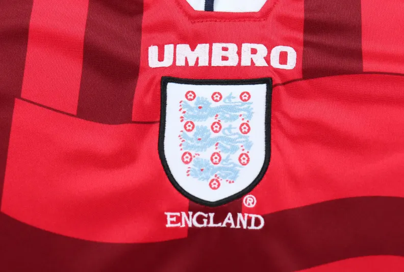 1998 Retrô Inglaterra Fora Camisa de futebol Qualidade tailandesa 1:1 Tamanho infantil - Image 4