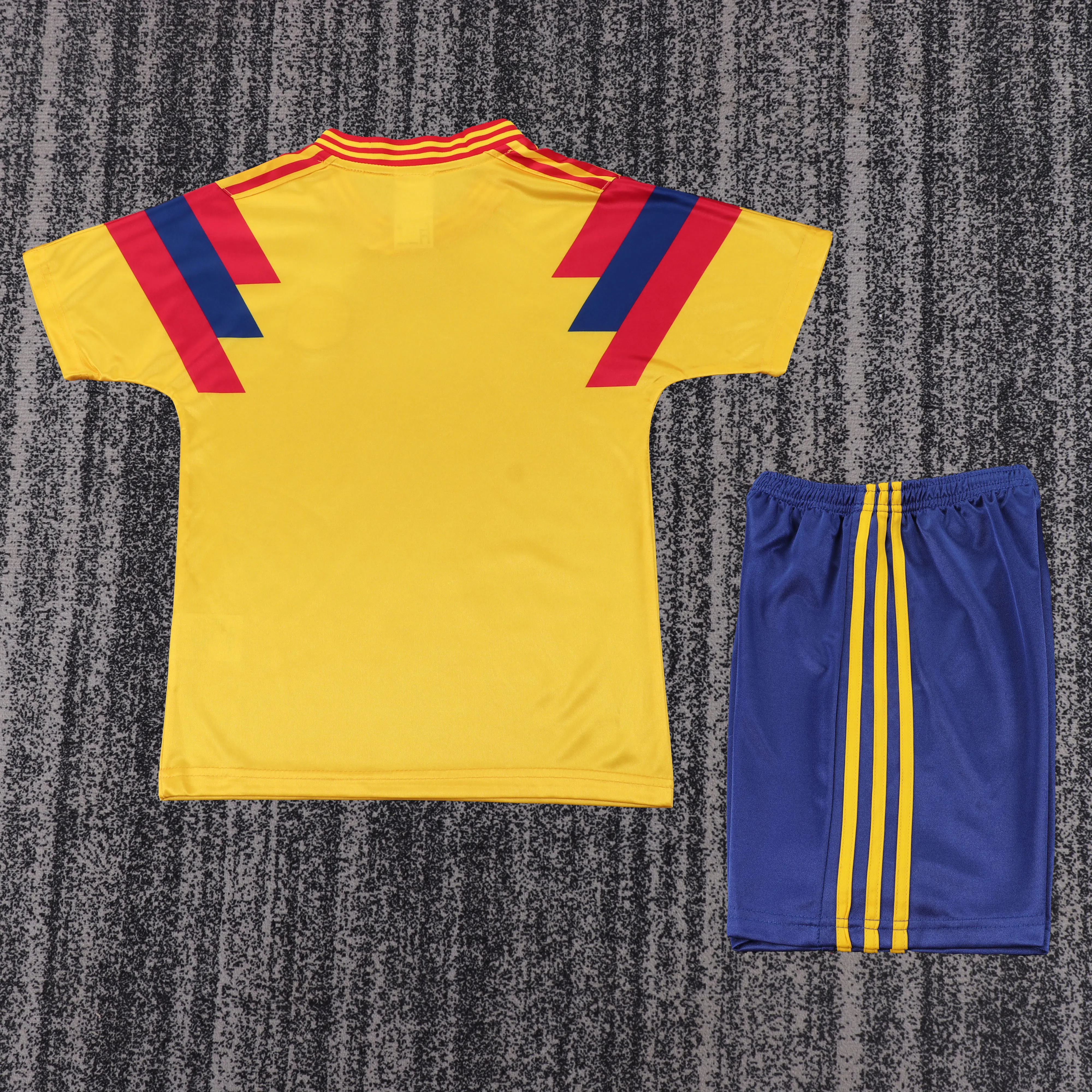 1990 Retro Colombia National Thuis Voetbalshirt 1:1 Thaise kwaliteit Kindermaat - Afbeelding 2