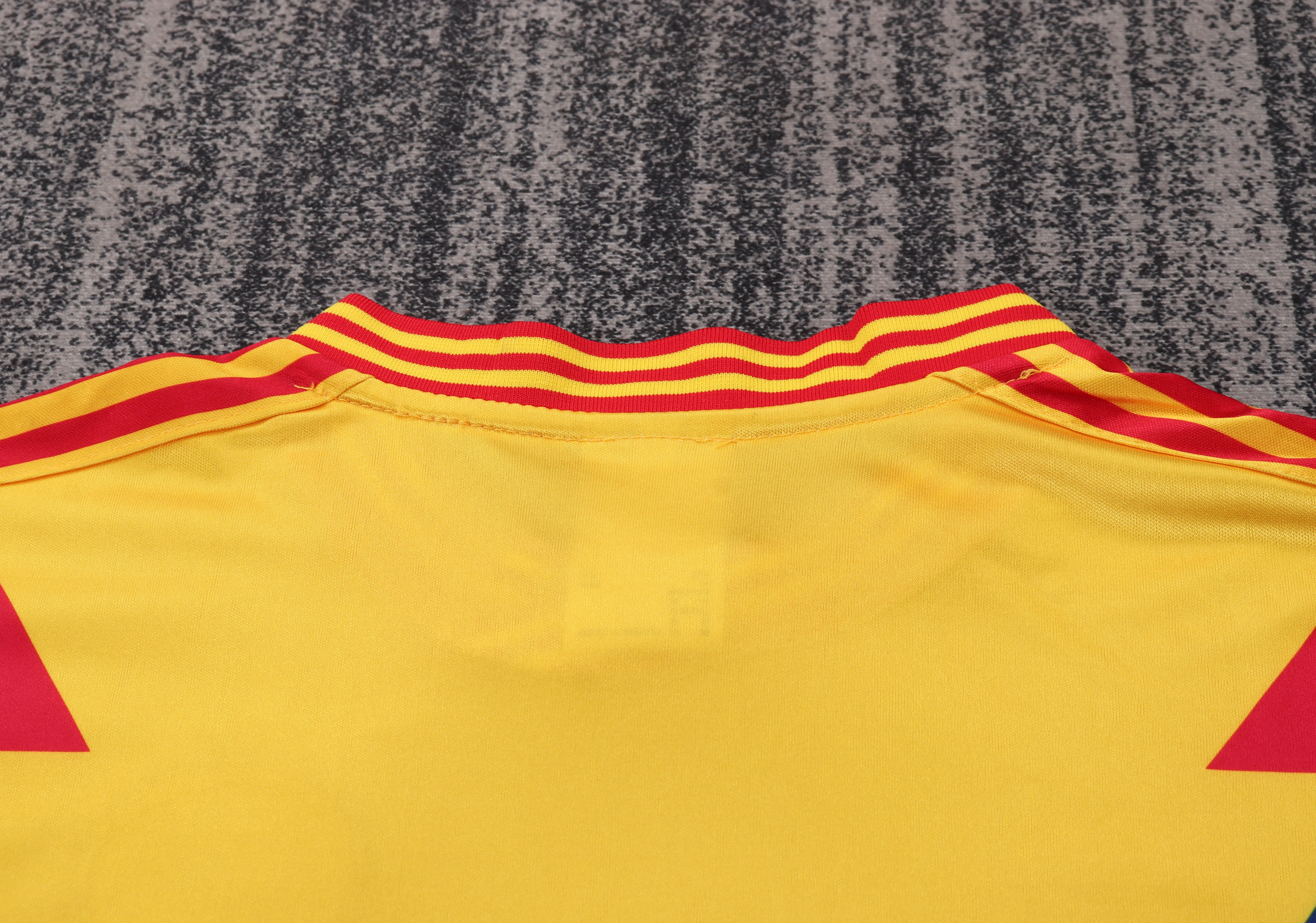 1990 Retro Colombia National Thuis Voetbalshirt 1:1 Thaise kwaliteit Kindermaat - Afbeelding 4
