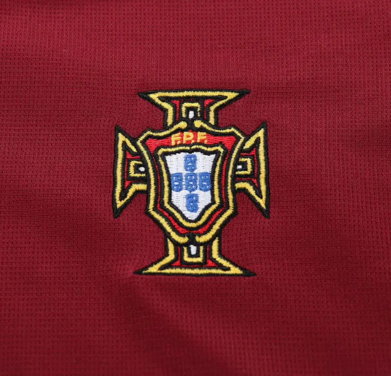 2000 Retro Portogallo Casa Maglia da calcio Qualità thai 1:1 Taglia bambino - immagine 5