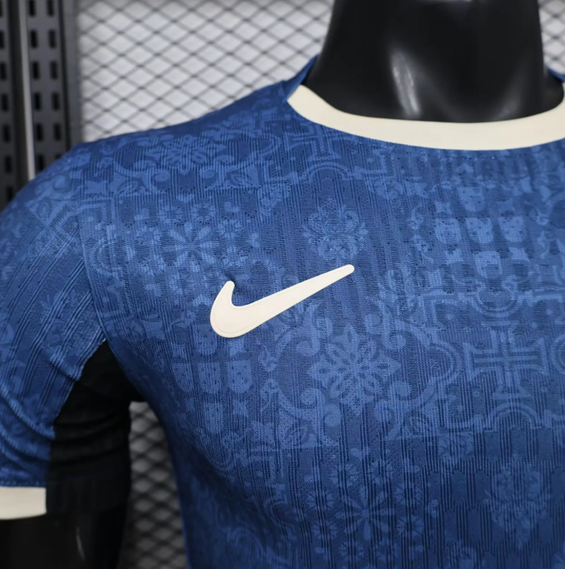 2026 Version joueur Portugal Édition spéciale 01 Maillot de football Qualité thaï 1:1 – Image 4