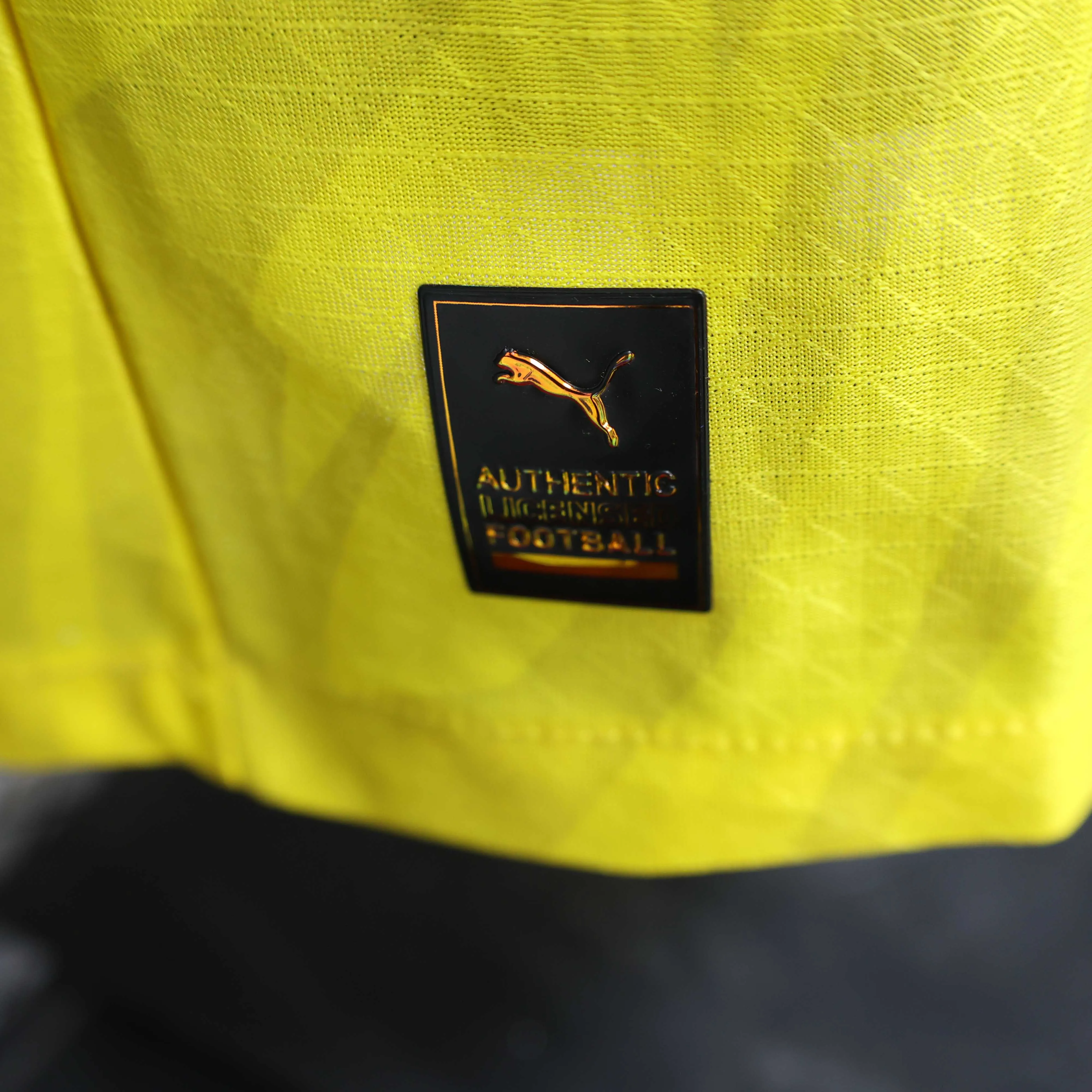 2025/2026 Version joueur Dortmund Édition spéciale Jaune Maillot de football Qualité thaï 1:1 – Image 8