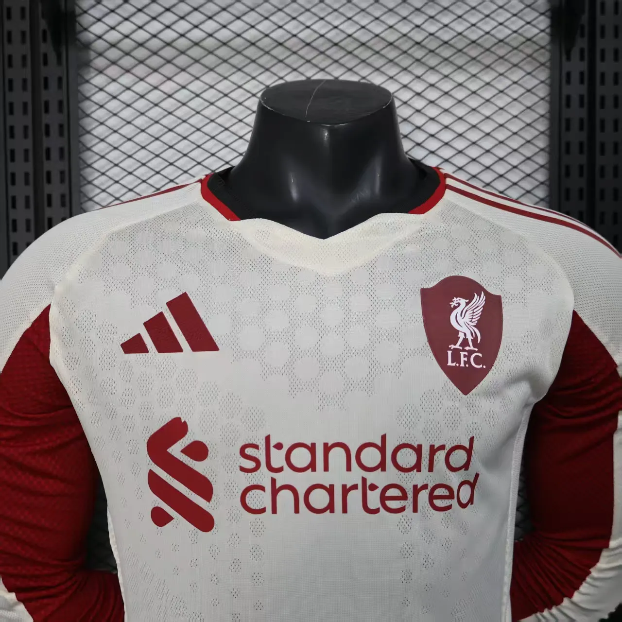 2025/2026 Long Sleeve Player Version Liverpool Away Football Shirt 1:1 Thai Quality - Image 3