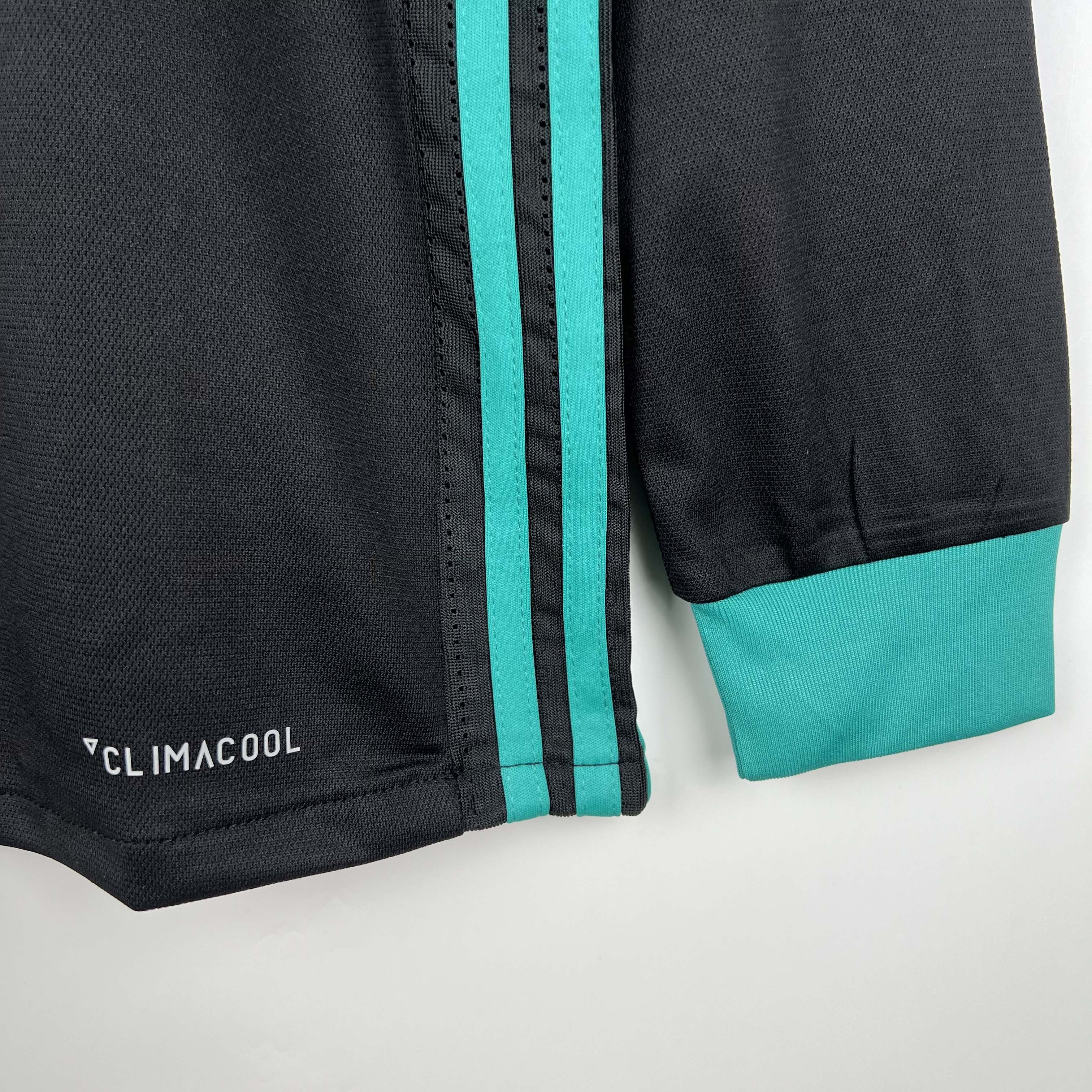 2017/2018 Rétro Manches longues Real Madrid Extérieur Maillot de football1:1 Qualité thaï – Image 9