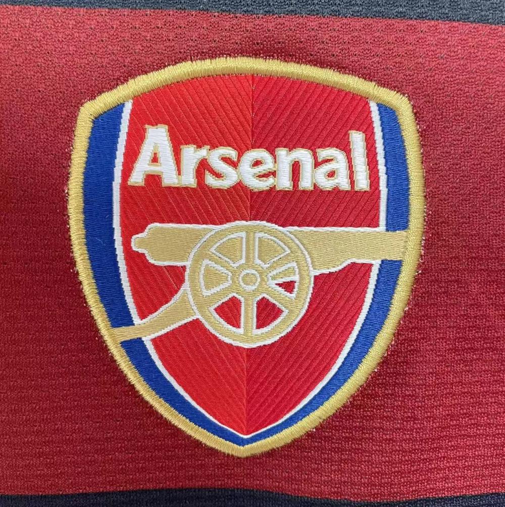 2007/2008 Retro Arsenal Üçüncü Deplasman Futbol forması 1:1 Tayland kalitesi - Görsel 6
