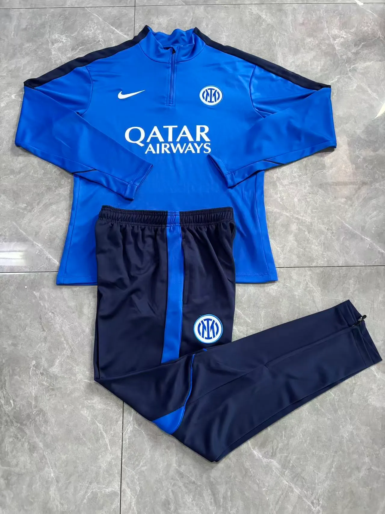 2026/2027 Inter Milan Half-Pull Training Suit Iridescent blue Football Jersey 1:1 Thai Quality Set - Image 3