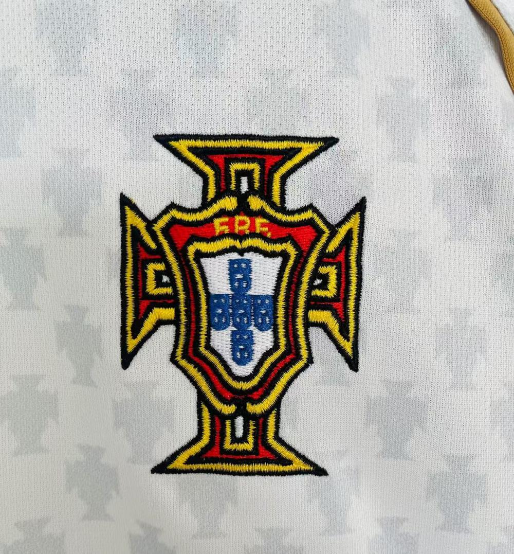 2004 Rétro Portugal Extérieur Maillot de football Qualité thaï 1:1 – Image 6
