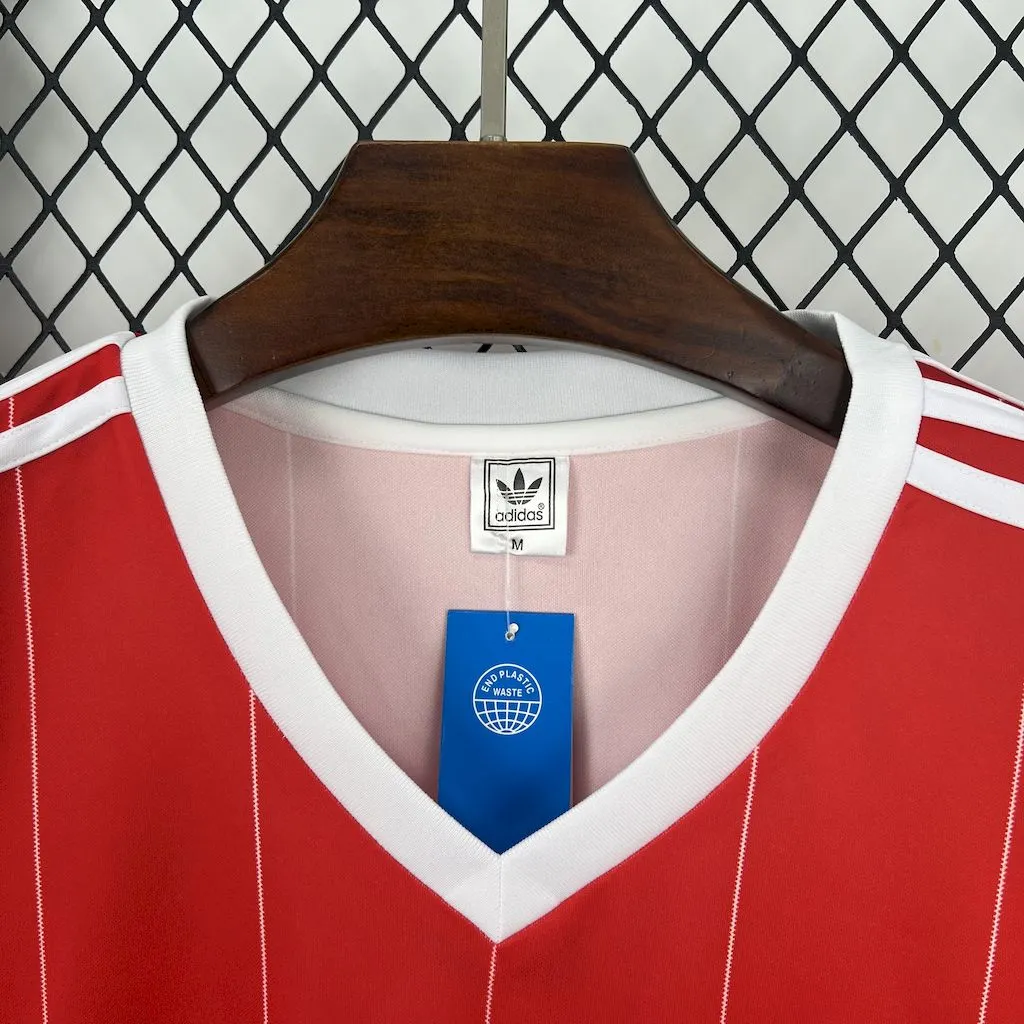 1983-1984 Retro Hamburger SV Away Football Jersey 1:1 Thai Quality - Image 3