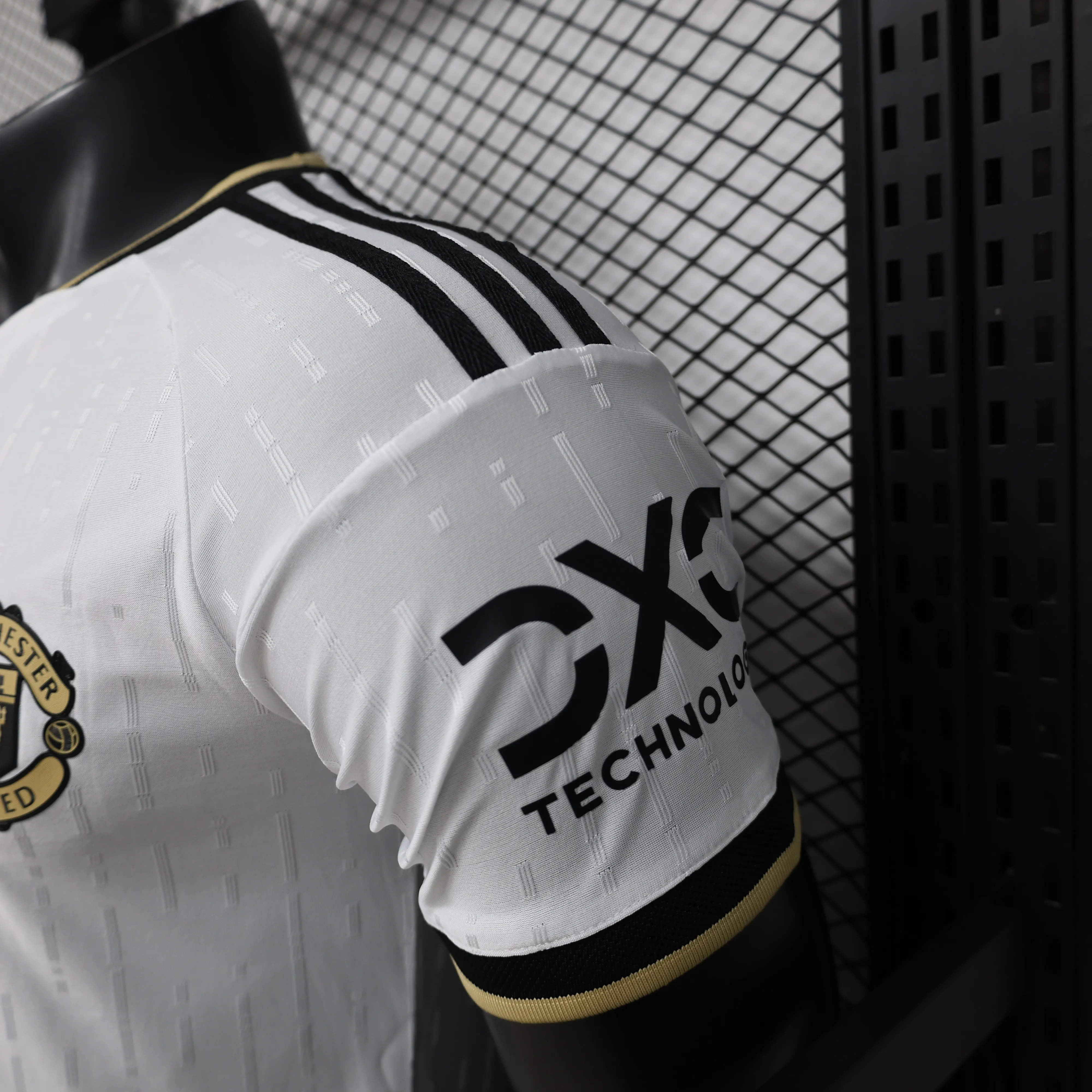2026/2027 Spielerversion Manchester United Sonderedition 05 Fußballtrikot 1:1 Thai-Qualität – Bild 6