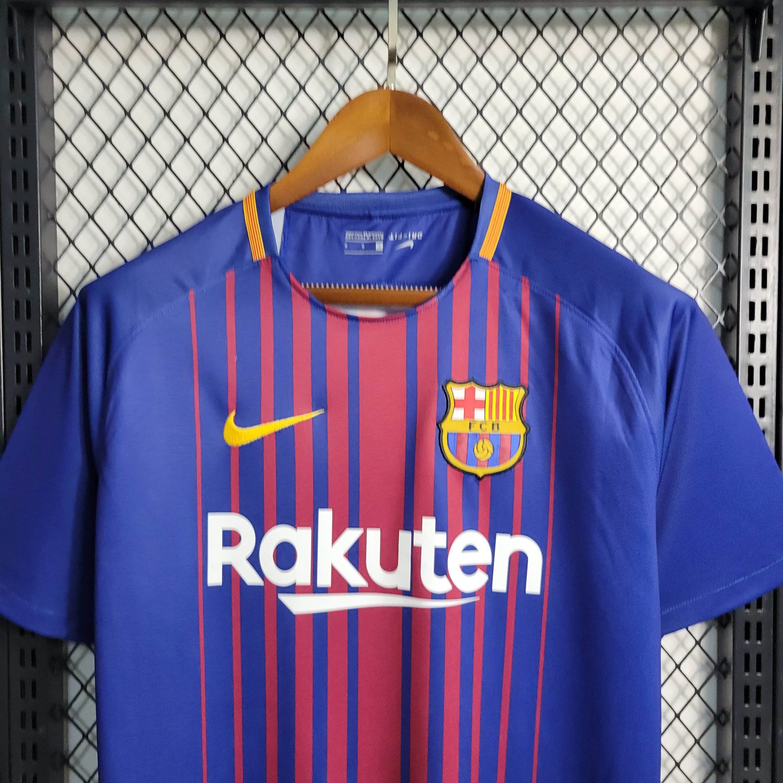 2017/2018 Retro Barcelona Casa Maglia da calcio Qualità thai 1:1 - immagine 5