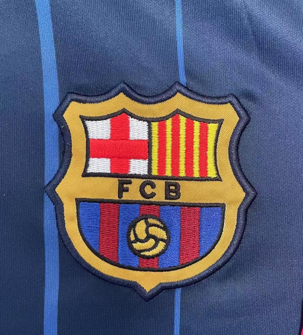 2004/2005 Retro Barcelona Away Football Shirt 1:1 Thai Quality - Image 5