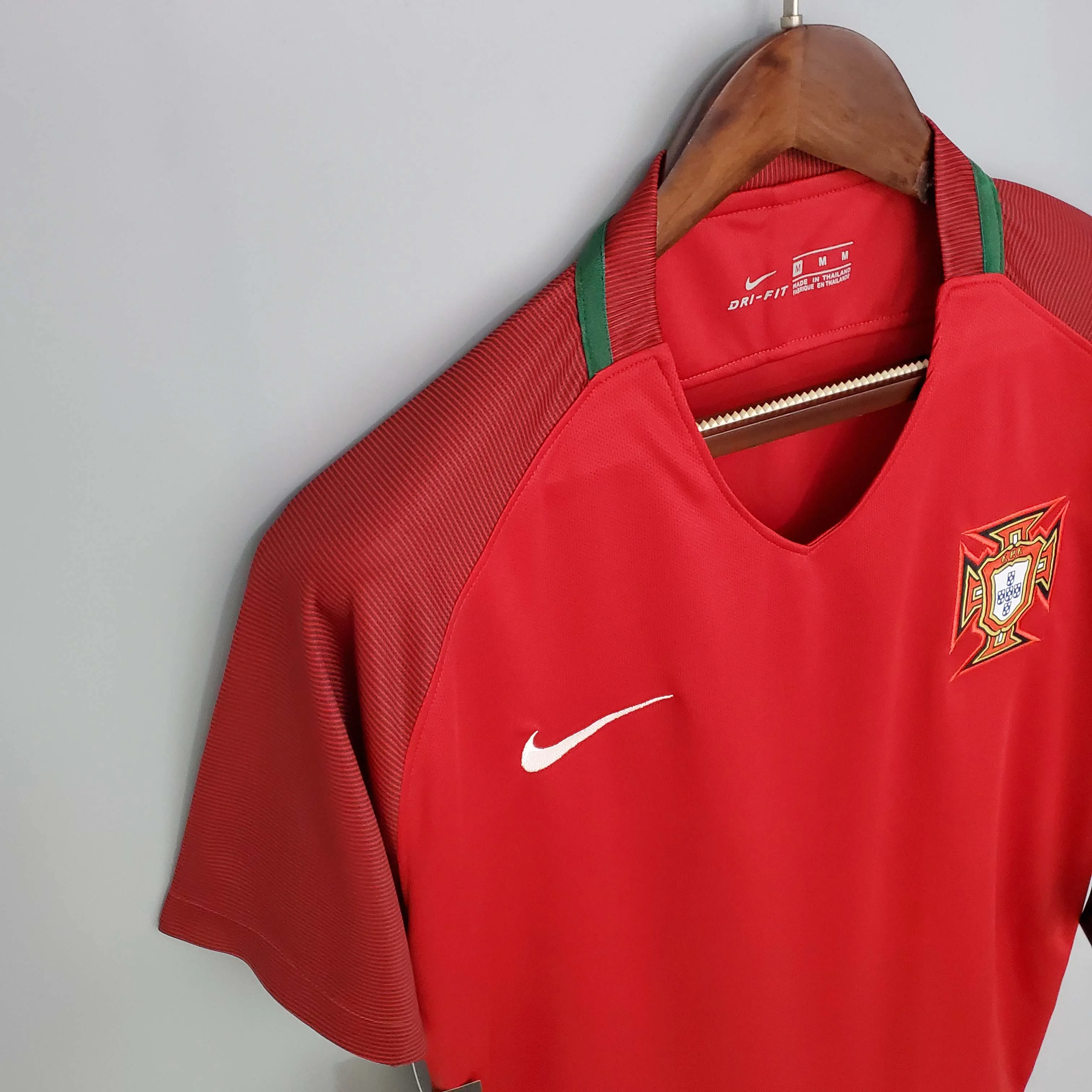 2016 Retro Portugalia Domowa Koszulka piłkarska Jakość tajska 1:1 - obrazek 5