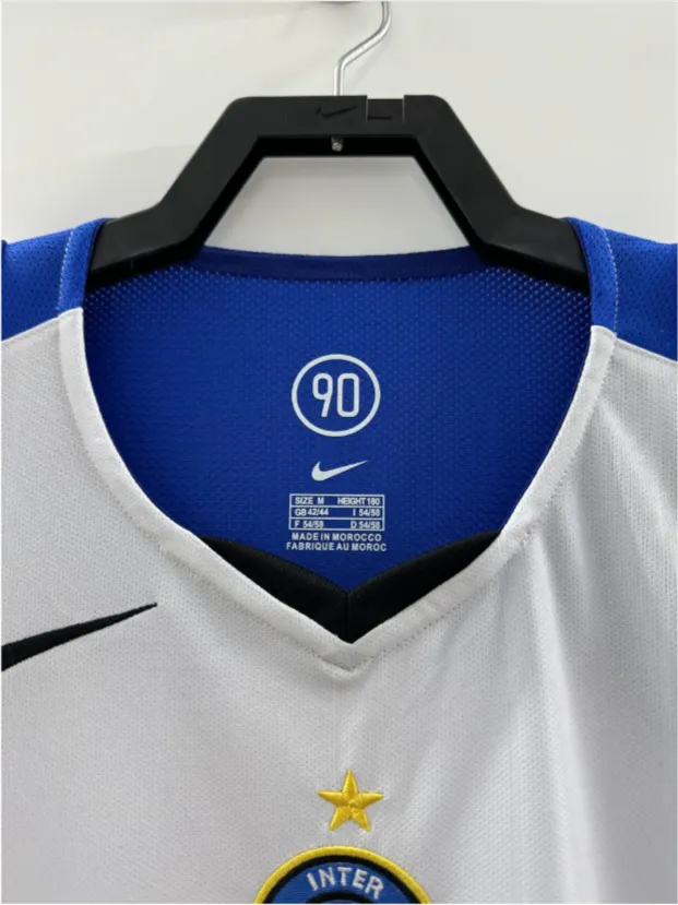 2004/2005 Retro Inter Milan Away Football Jersey 1:1 Thai Quality - Image 3