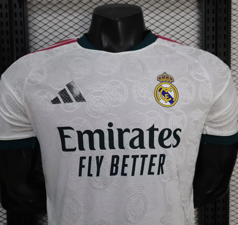 2026/2027 Spelersversie Real Madrid Speciale editie 04 Voetbalshirt 1:1 Thaise kwaliteit - Afbeelding 4