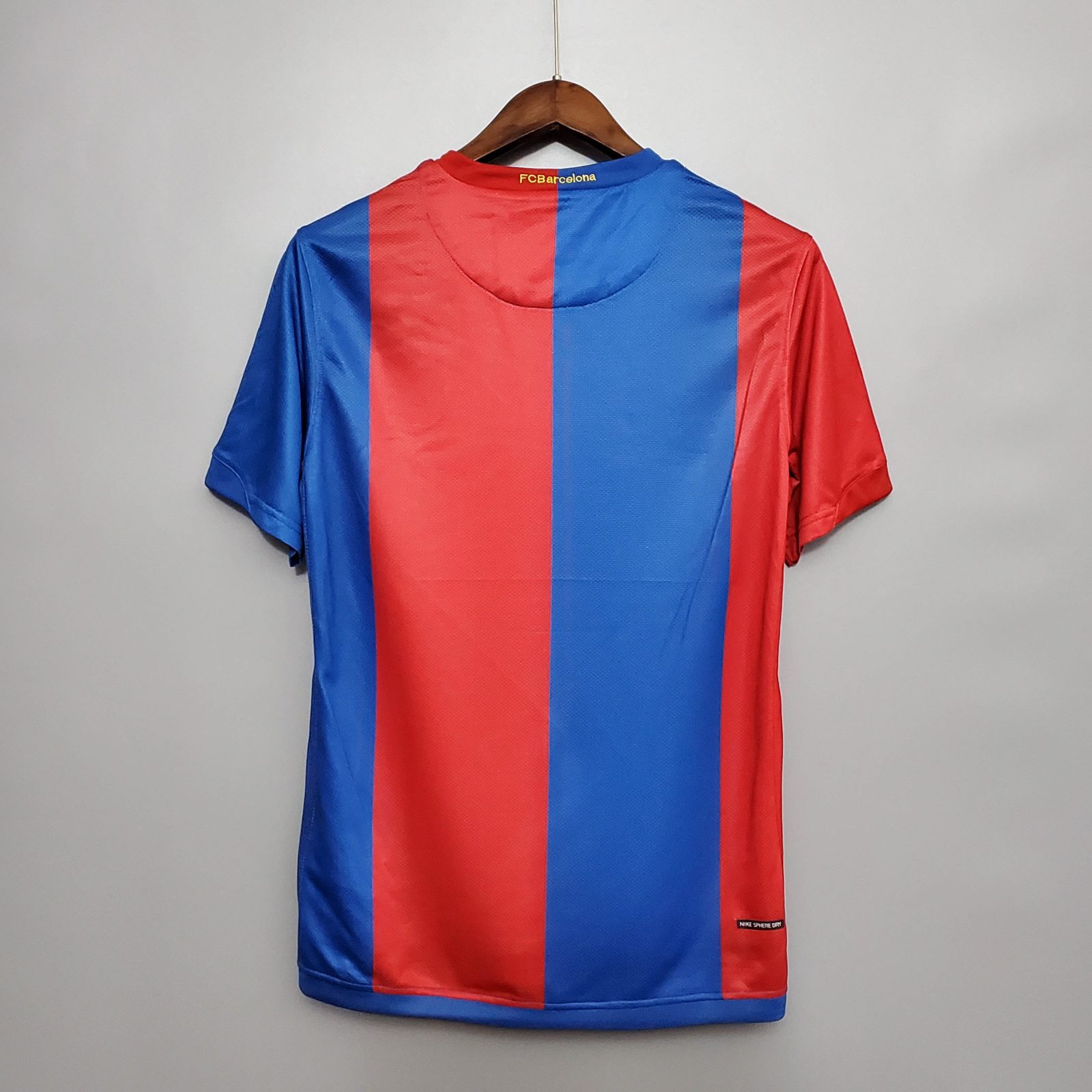 2006/2007 Retro Barcelona Home Football Shirt 1:1 Thai Quality - Image 3