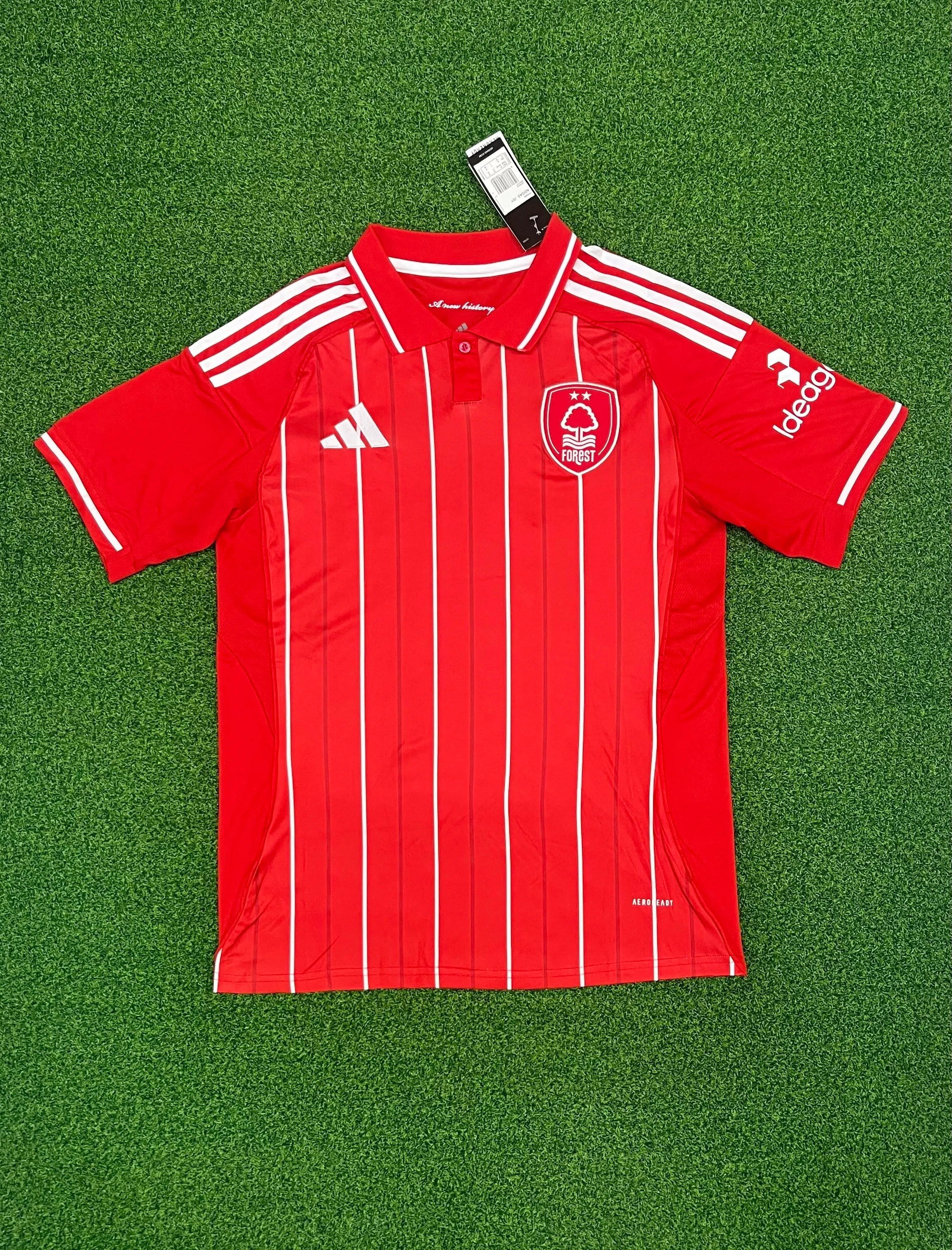 2025/2026 Nottingham Forest Casa Camisa de futebol Qualidade tailandesa 1:1