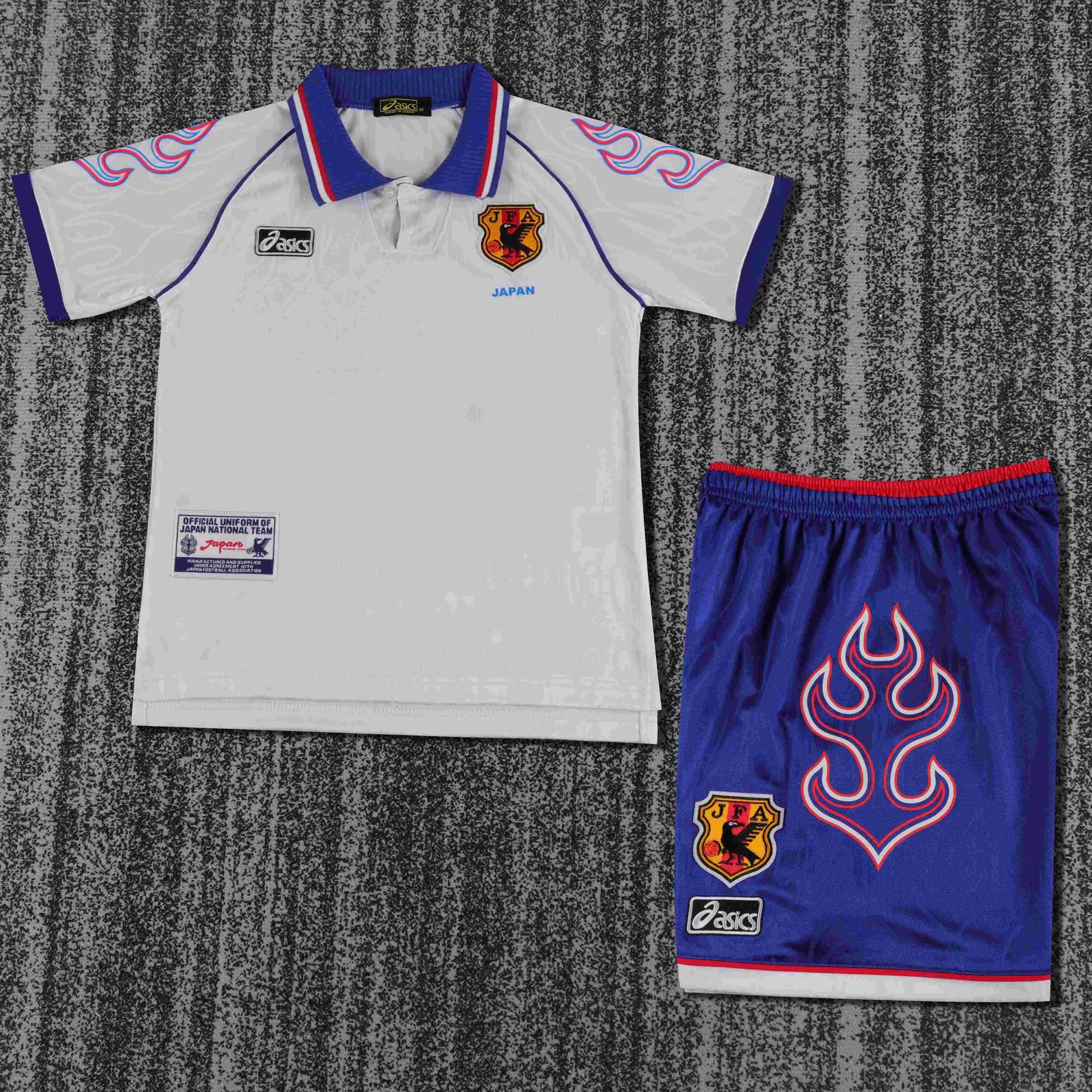 1998 Retrô Japão Fora Camisa de futebol Qualidade tailandesa 1:1 Tamanho infantil