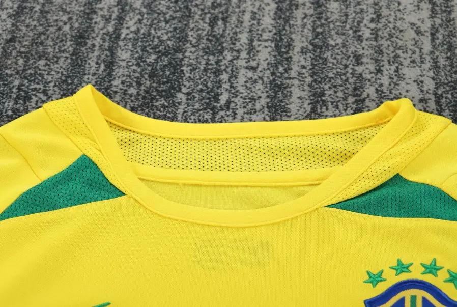 2002 Retro Langarm Brasilien Heim Fußballtrikot 1:1 Thai-Qualität Kindergröße – Bild 4