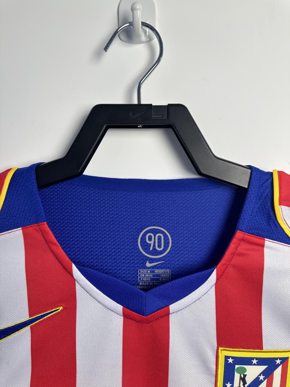 2004/2005 Rétro Manches longues Atletico Madrid Domicile Maillot de football Qualité thaï 1:1 – Image 3