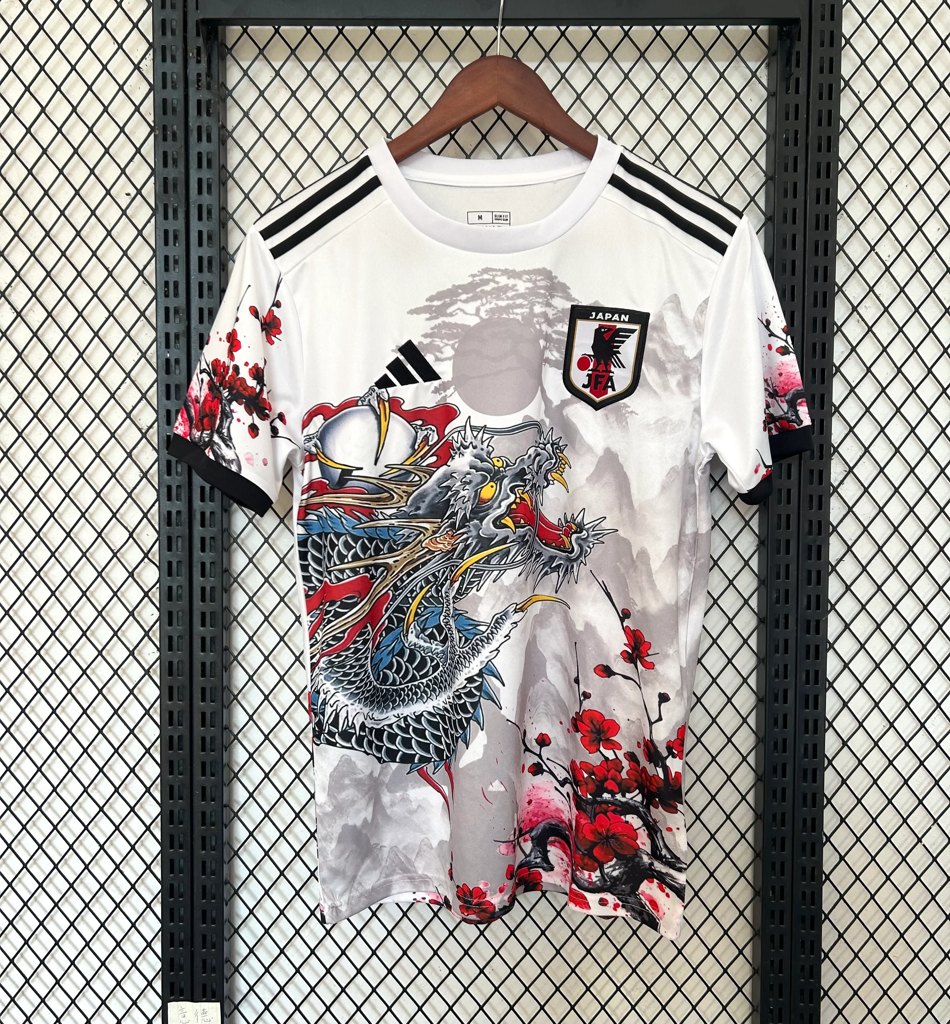 2025/2026 Japan Sakura Pink Dragon Edition Football Jersey 1:1 Thai Quality