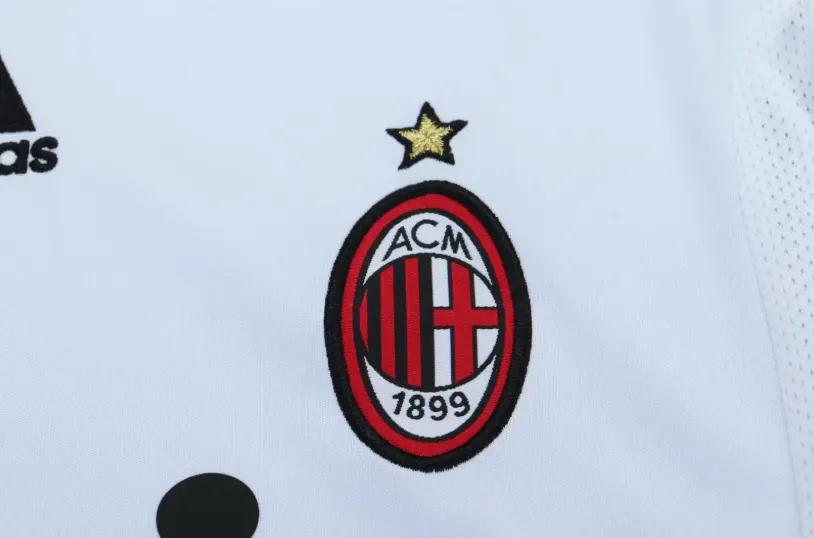 2009/2010 Retro AC Milan Away Football Shirt 1:1 Thai Quality Kids Size - Image 5