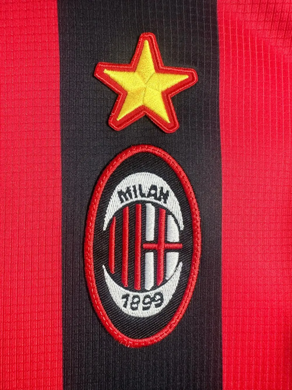 1997/1998 Retrô AC Milan Casa Camisa de futebol Qualidade tailandesa 1:1 - Image 5