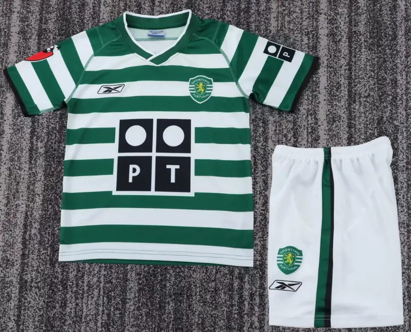 2003/2004 Retro Sporting Lisbon İç saha Futbol forması 1:1 Tayland kalitesi Çocuk bedeni