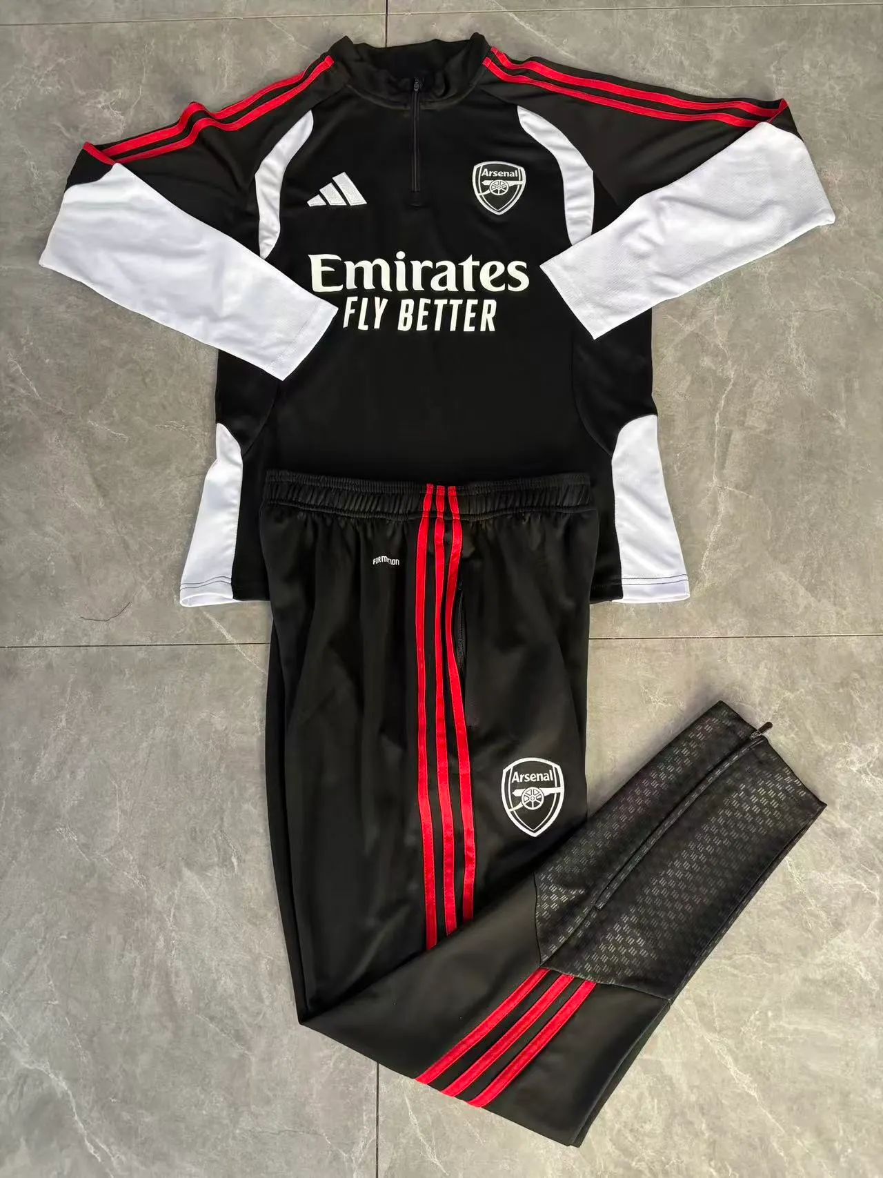 2026/2027 Arsenal Agasalho meia-ziper Preto Camisa de futebol Qualidade tailandesa 1:1 - Image 3