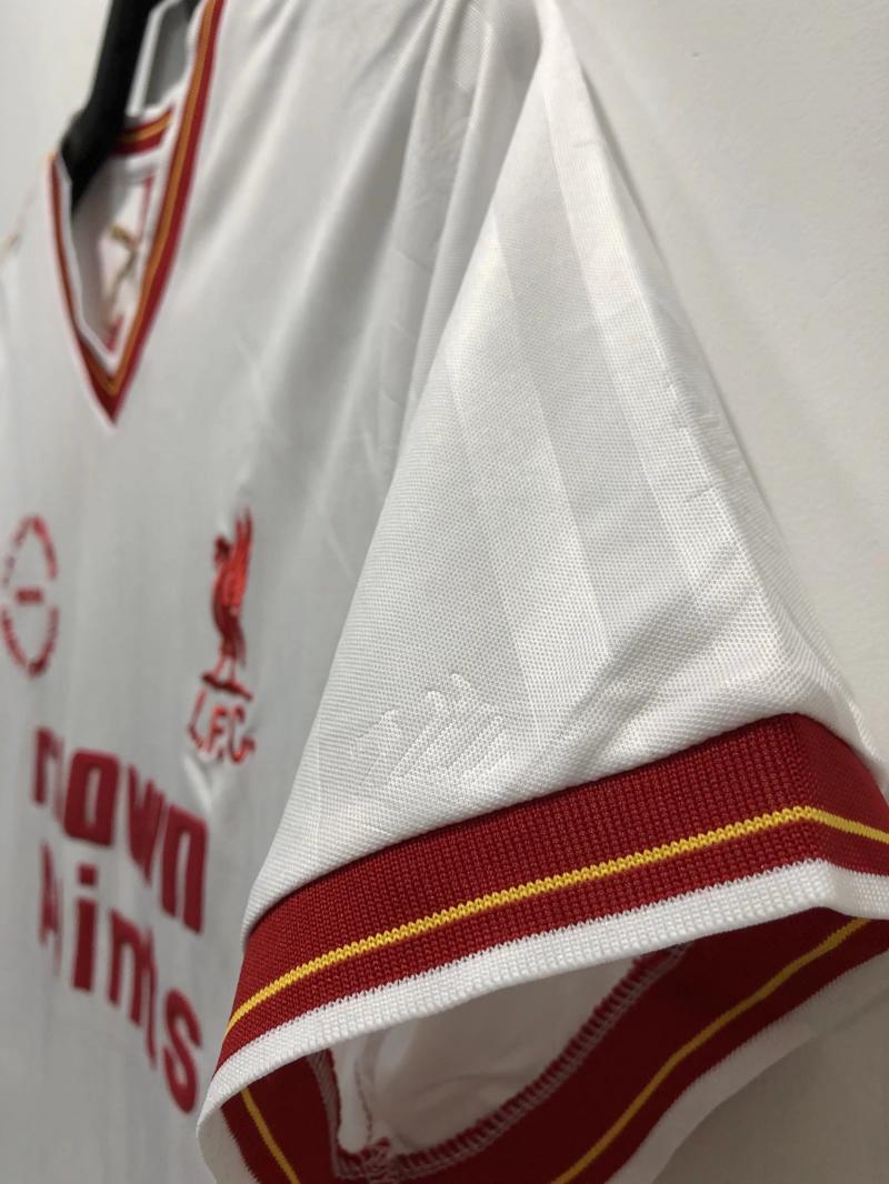 1985/1986 Retrô Liverpool FC Terceira Fora Camisa de futebol Qualidade tailandesa 1:1 - Image 6