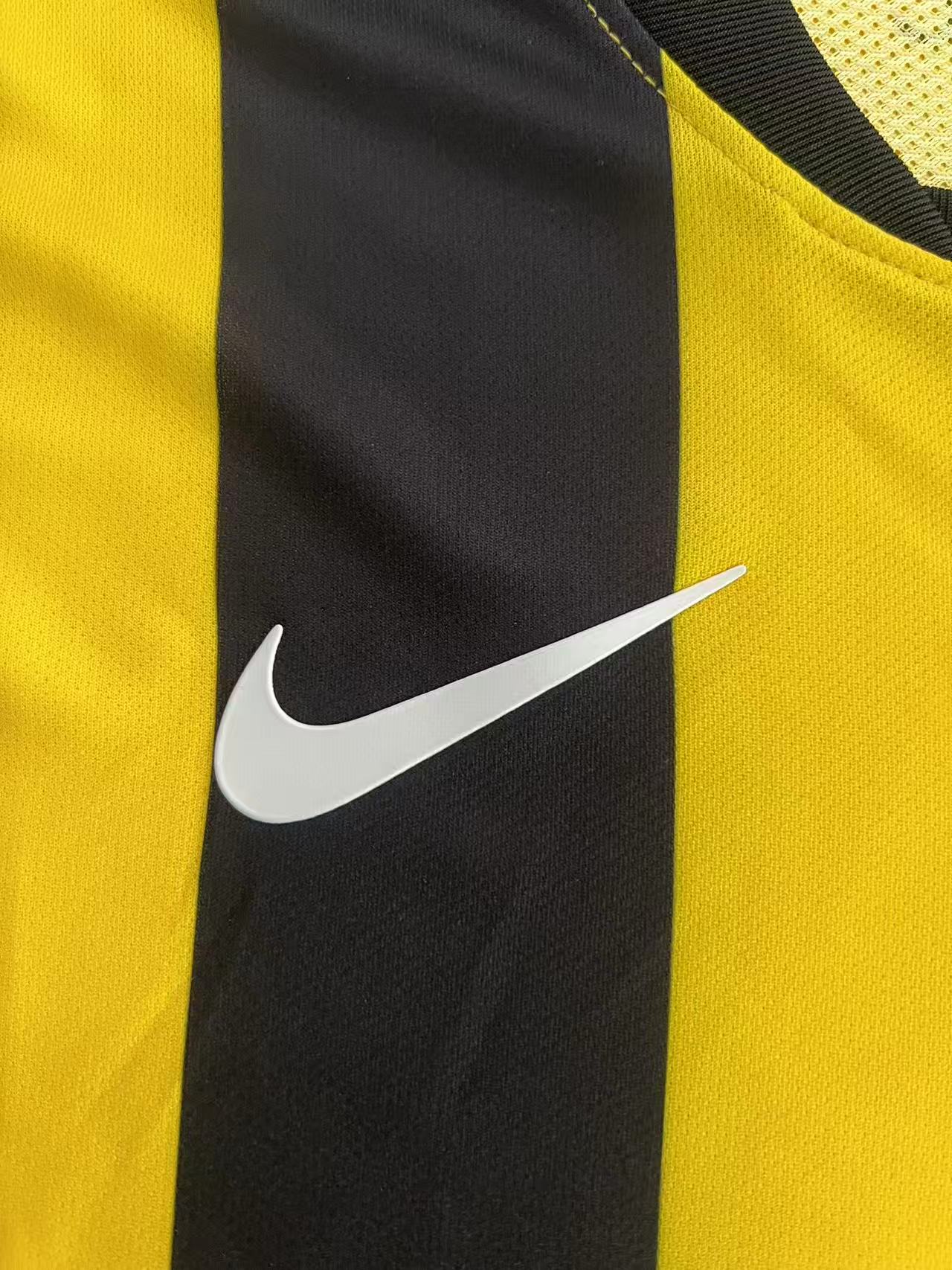 2025/2026 AEK Athens Home Football Shirt 1:1 Thai Quality - Image 4