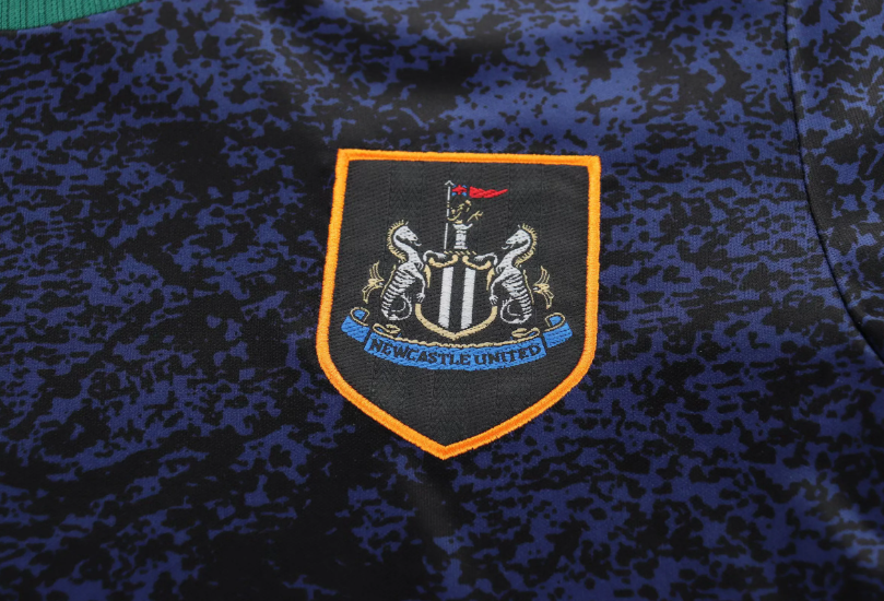 1997/1998 Ретро Newcastle United Домашняя Футбольная футболка Тайское качество 1:1 — изображение 5