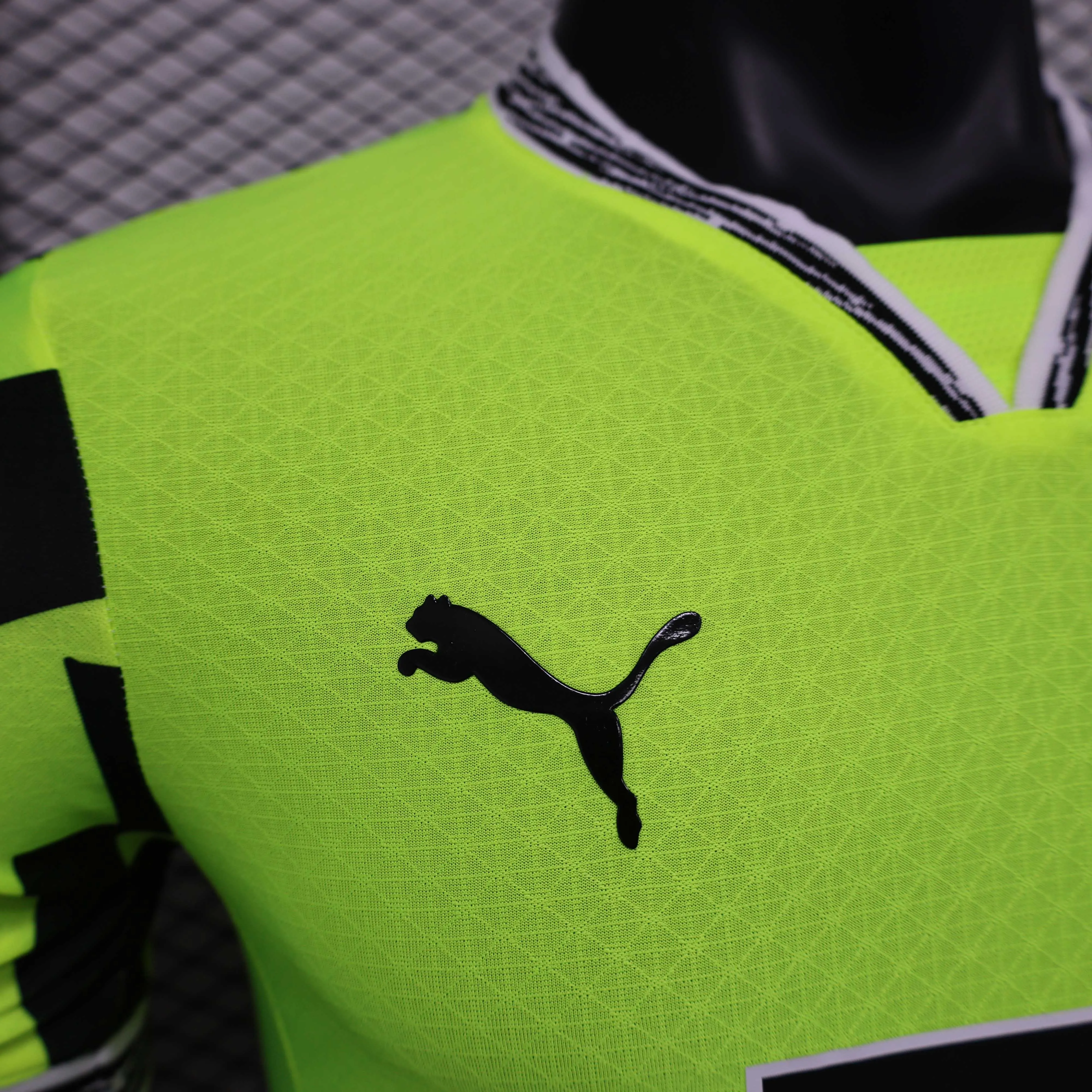 2025/2026 Player Version Dortmund Special Edition Football Jersey 1:1 Thai Quality - Image 4