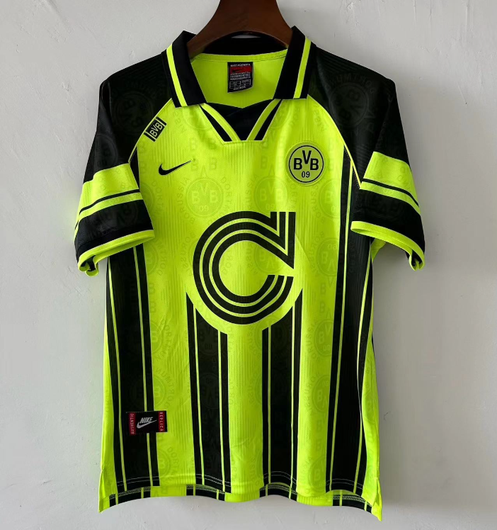 1995/1996 Retro Dortmund İç saha Futbol forması 1:1 Tayland kalitesi