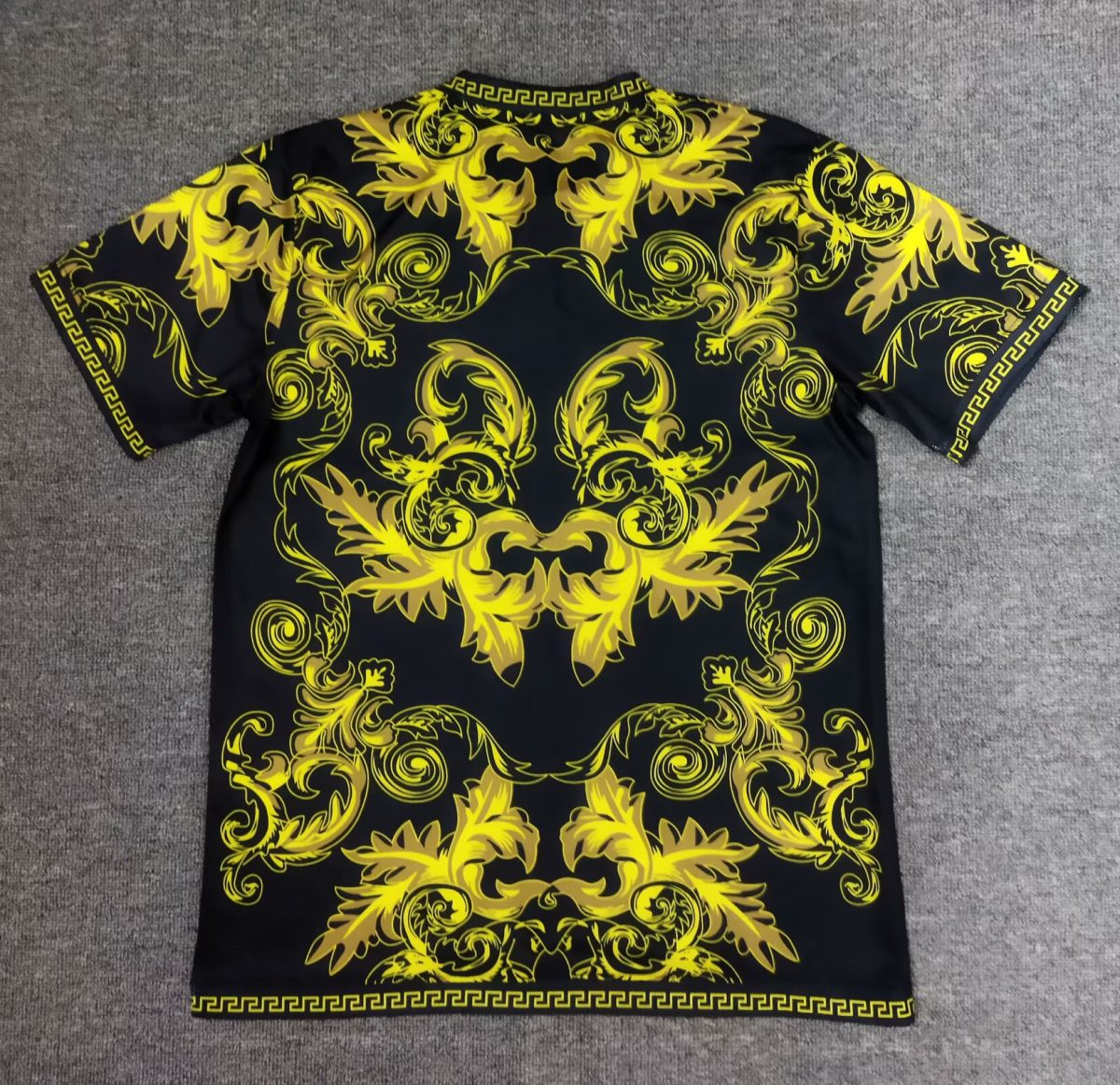2024/2025 Itália Edição especial Preto e gold Camisa de futebol Qualidade tailandesa 1:1 - Image 3