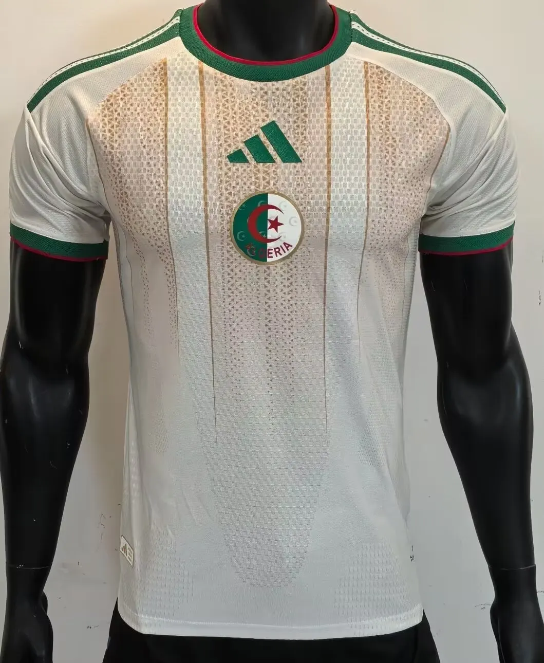 2026-2027 Spielerversion Algerien Nationalmannschaft Heim Fußballtrikot 1:1 Thai-Qualität
