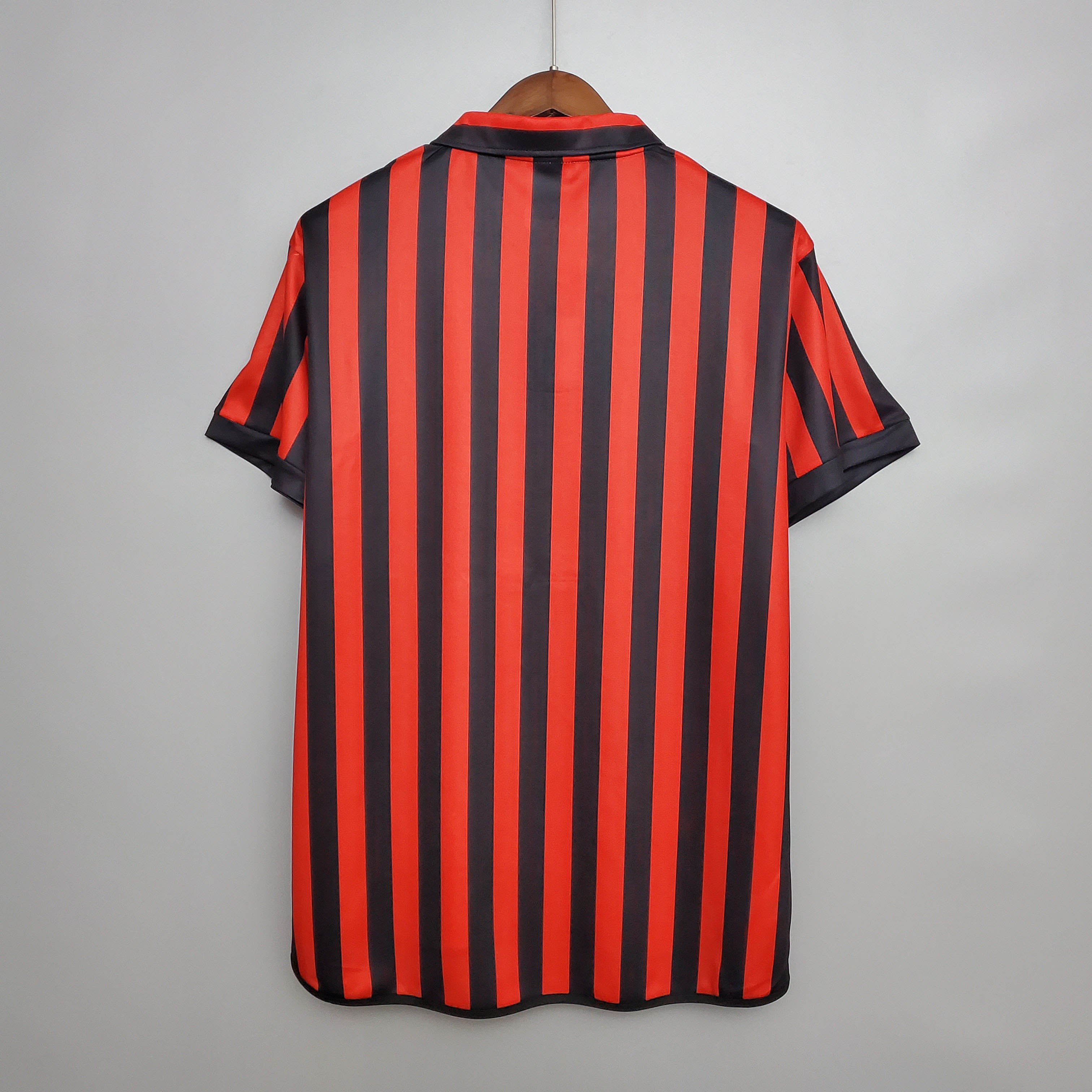 1999/2000 Retro AC Milan Home Football Shirt 1:1 Thai Quality - Image 2