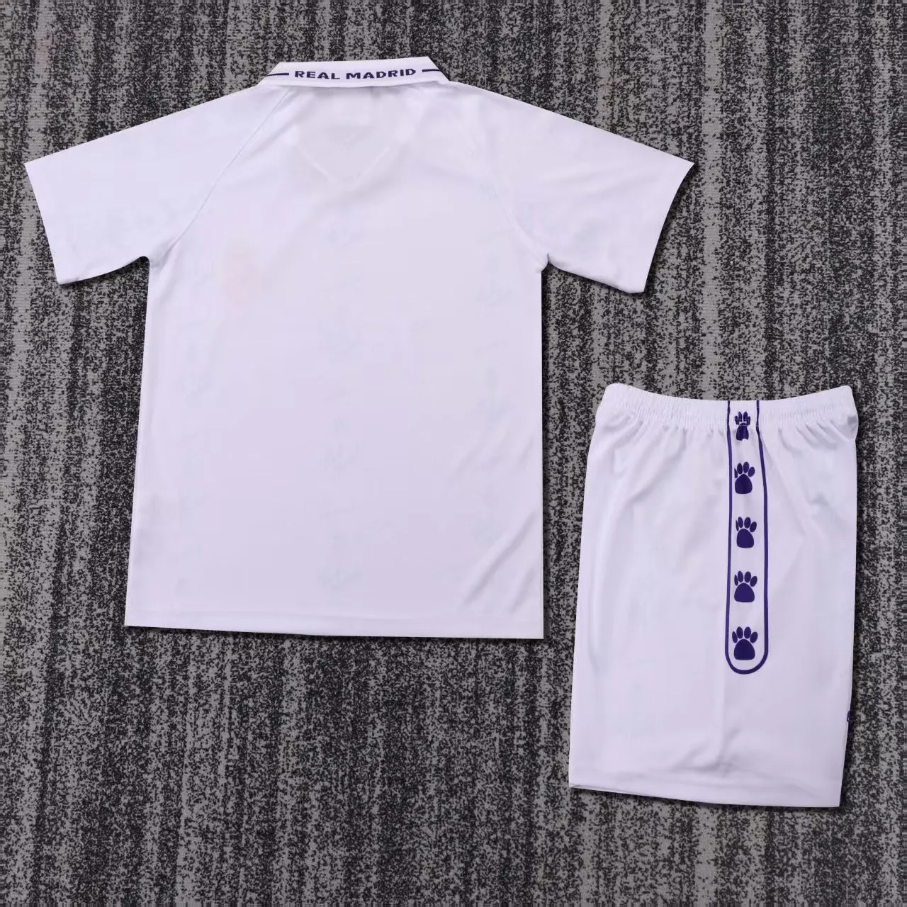 1994-1996 Retro Real Madrid Heim Fußballtrikot 1:1 Thai-Qualität Kindergröße – Bild 2