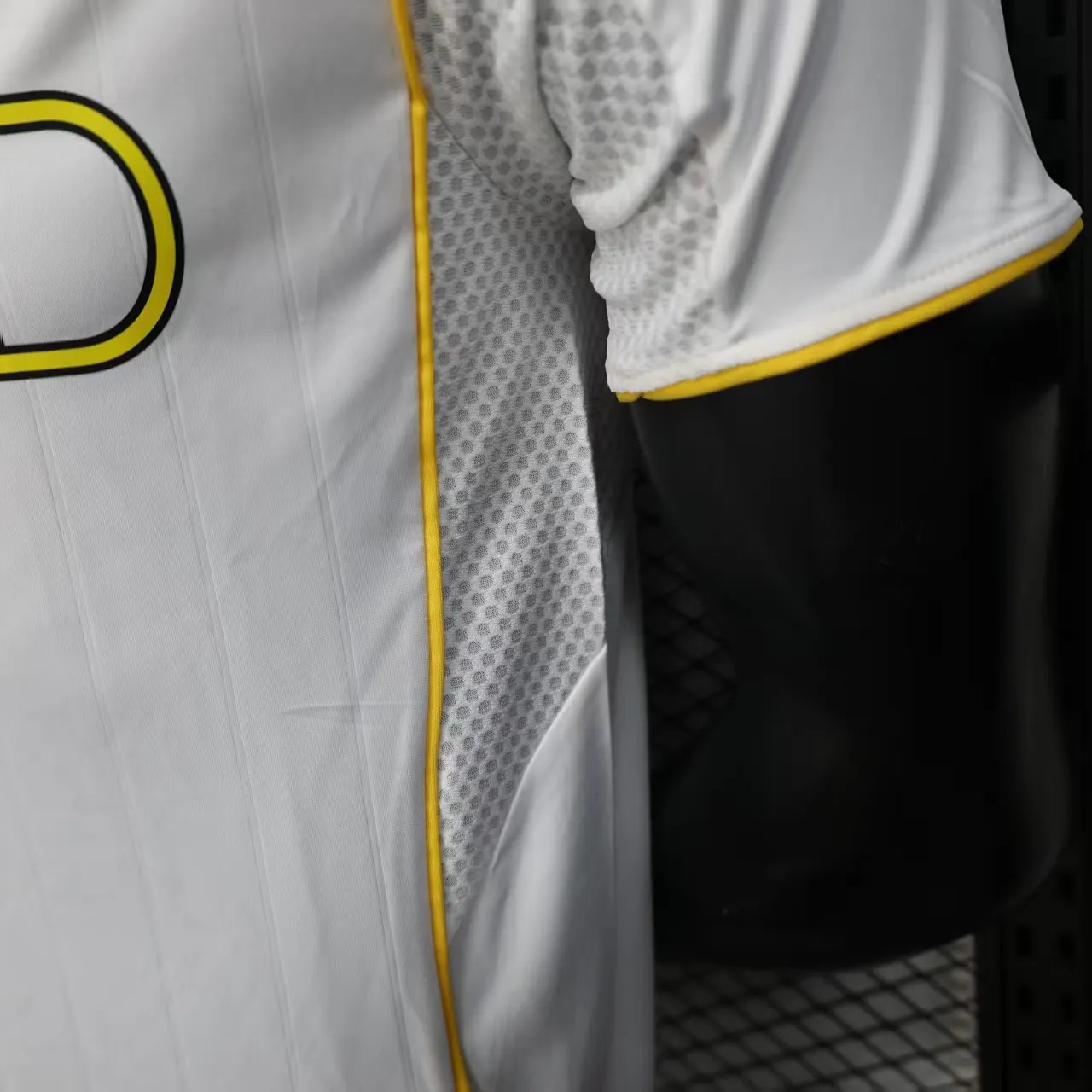 2025/2026 Versione giocatore Al-Nassr Terza Trasferta Maglia da calcio Qualità thai 1:1 - immagine 9