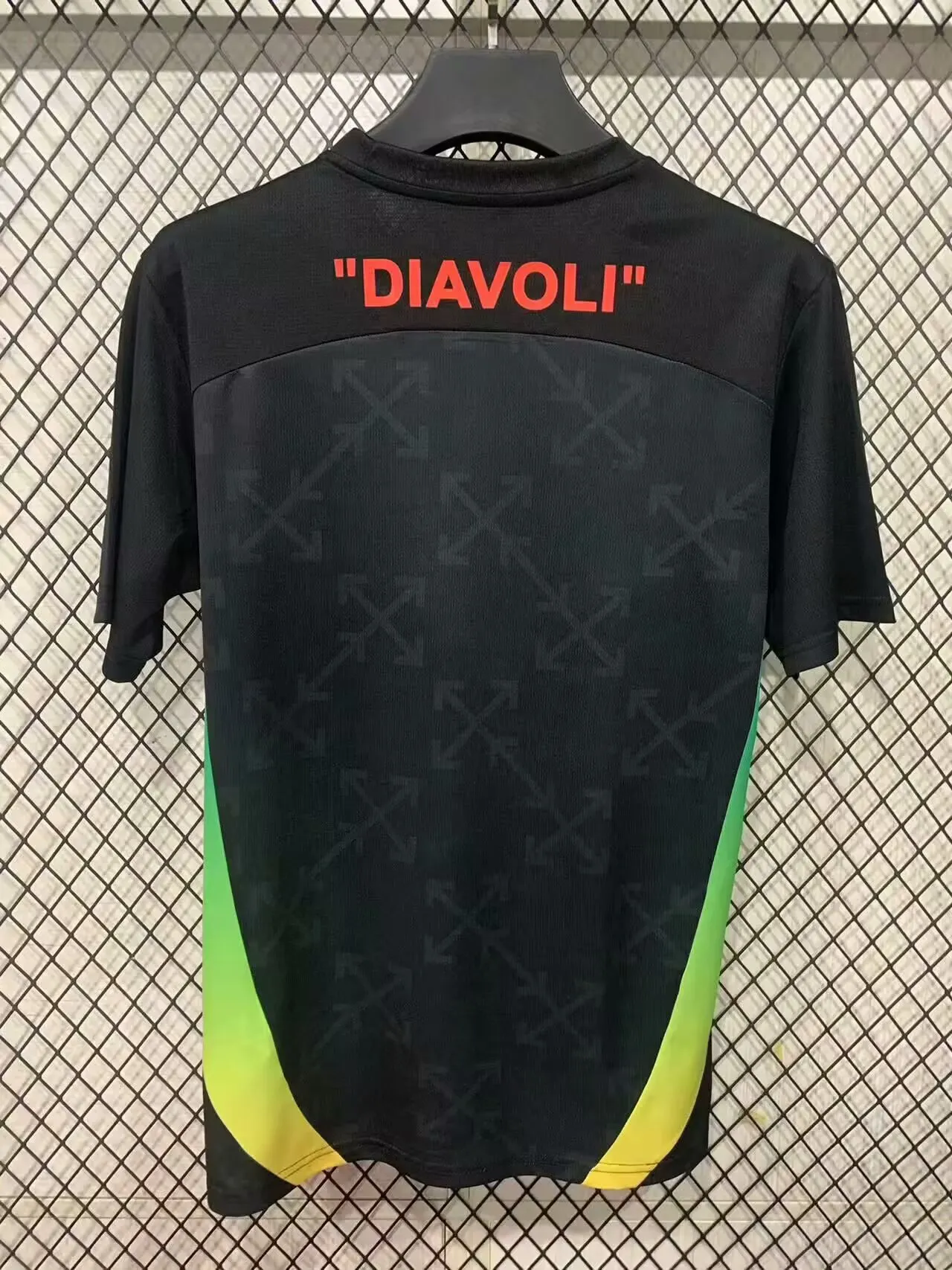 2025/2026 AC Milan Pre-match training uniforms Black Football Jersey 1:1 Thai Quality - Image 2