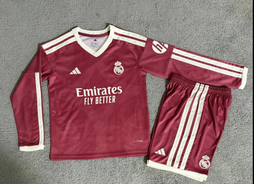 2026/2027 Lange mouw Real Madrid Derde Uit Voetbalshirt 1:1 Thaise kwaliteit Kindermaat