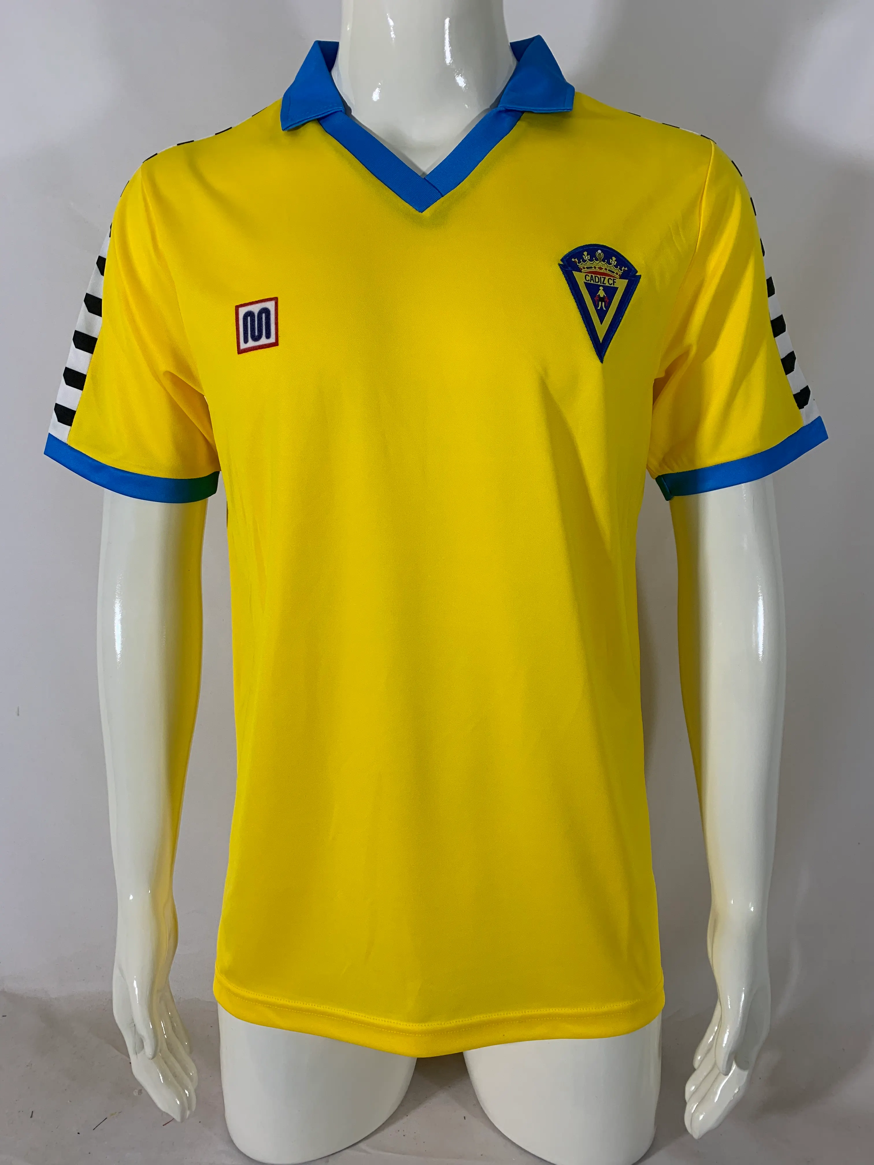 1983/1984 Retro Cádiz Domowa Koszulka piłkarska Jakość tajska 1:1