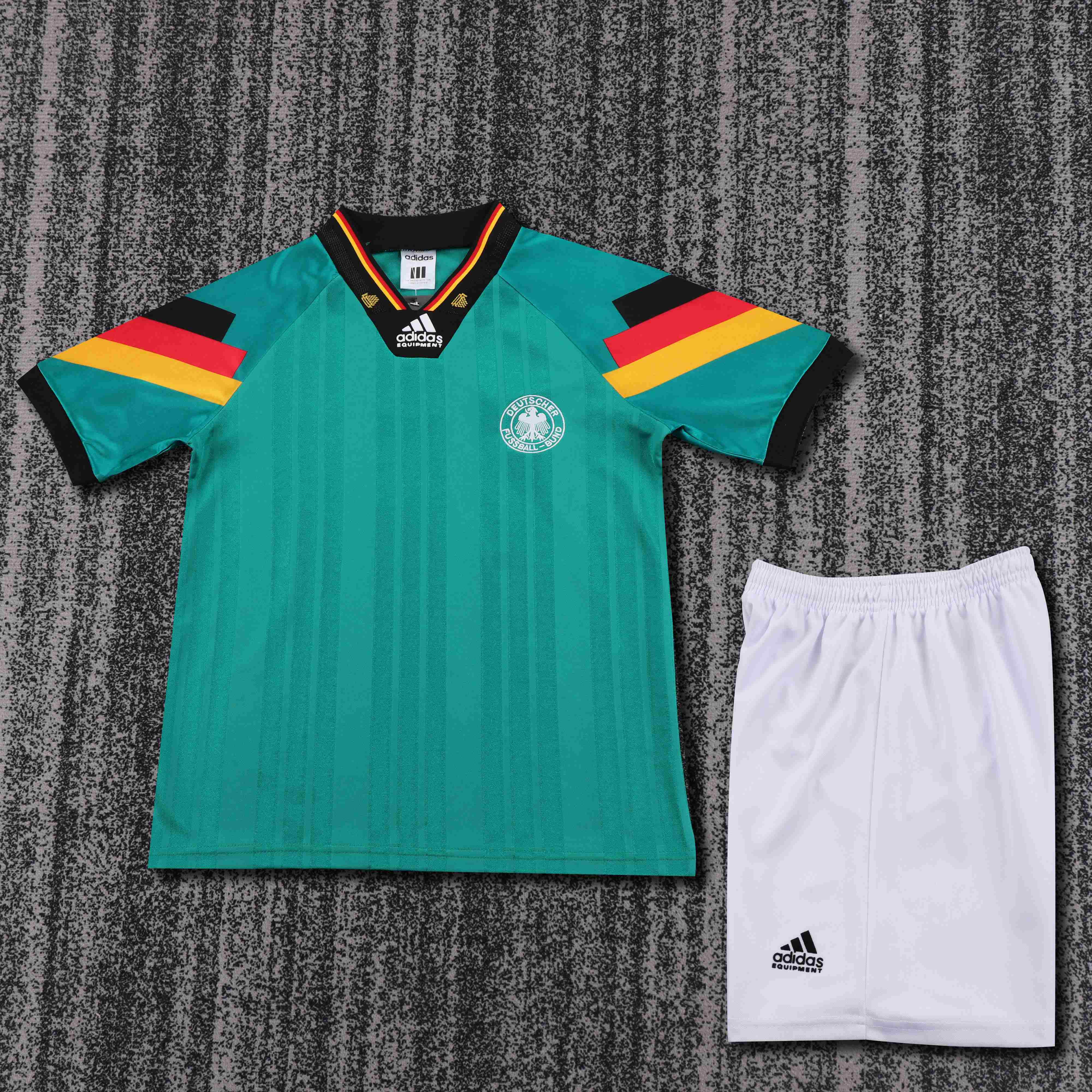 1992 Retro Deutschland Auswärts Fußballtrikot 1:1 Thai-Qualität Kindergröße