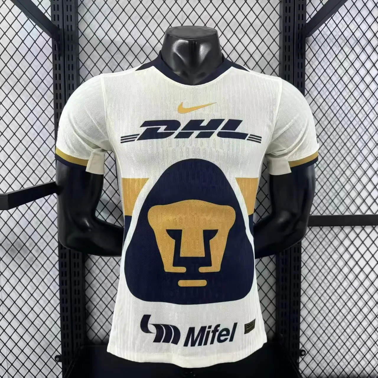 2025/2026 Oyuncu versiyonu UNAM Pumas İç saha Futbol forması 1:1 Tayland kalitesi