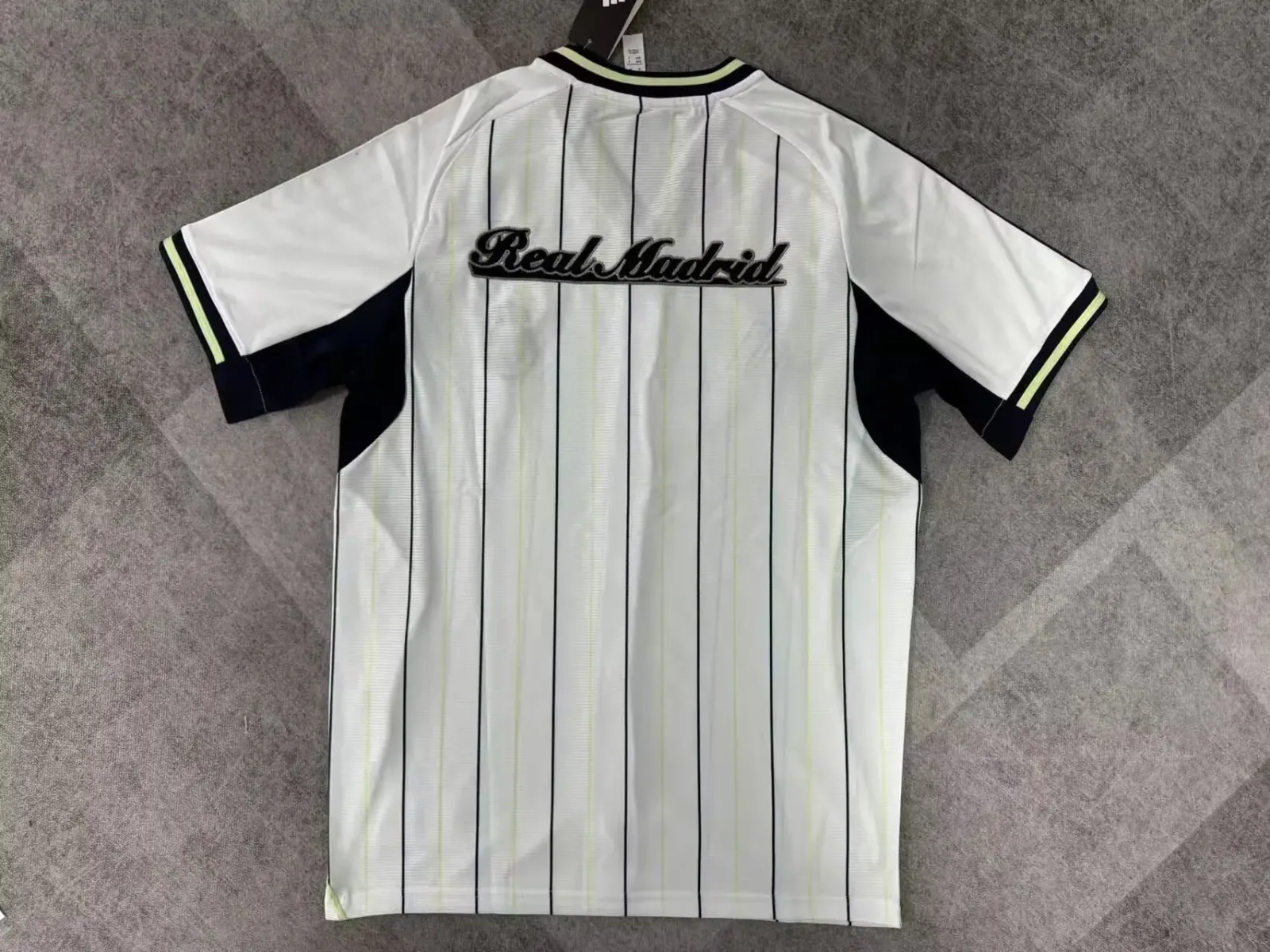 2025/2026 Real Madrid Us Pack Shirt JN3073 1:1 Thai Quality - Image 3
