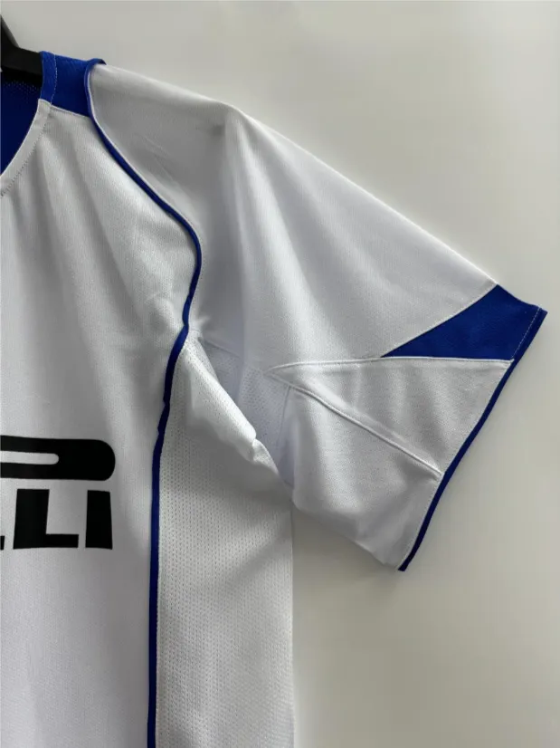 2004/2005 Retro Inter Milan Away Football Jersey 1:1 Thai Quality - Image 7