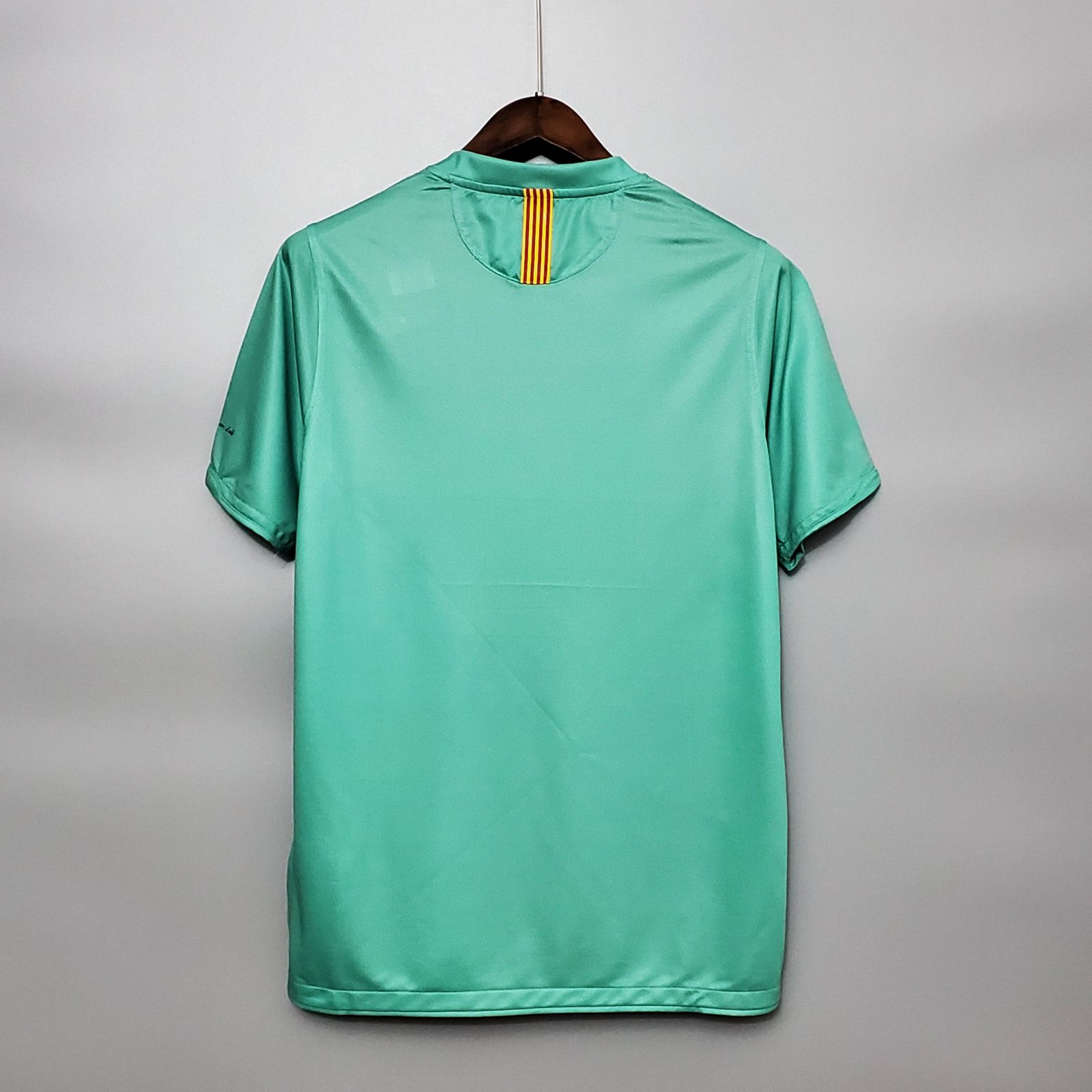 2010/2011 Rétro Barcelona Extérieur Maillot de football Qualité thaï 1:1 – Image 3